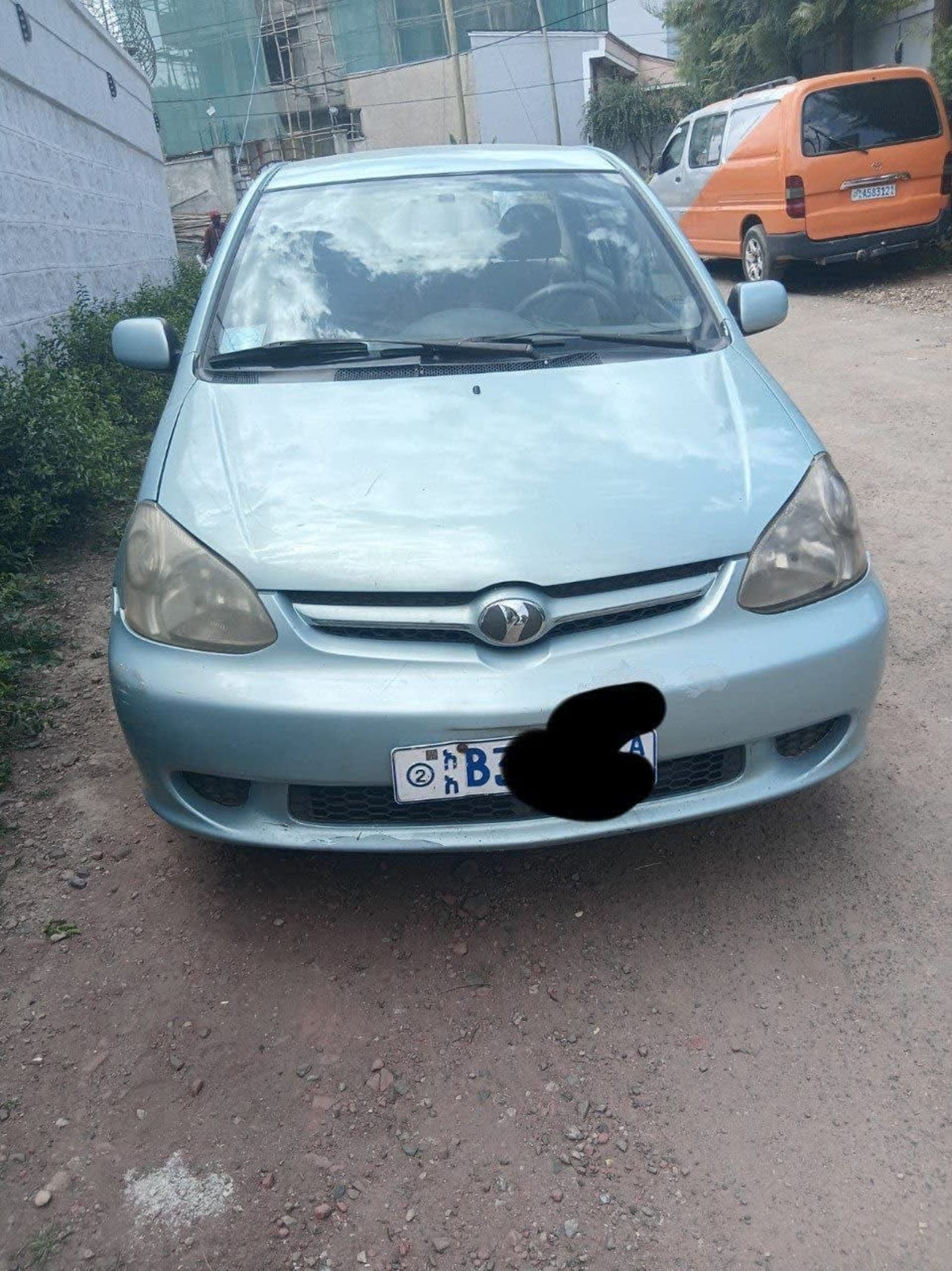 2005 Toyota Platz — photo 4