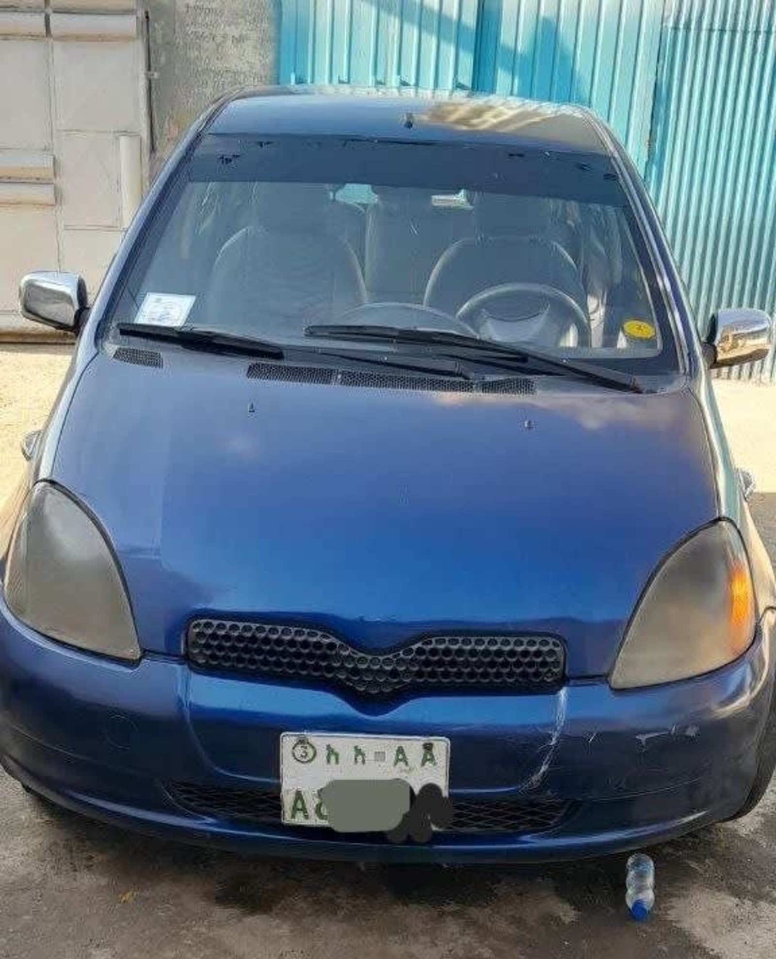 2001 Toyota Vitz Yaris