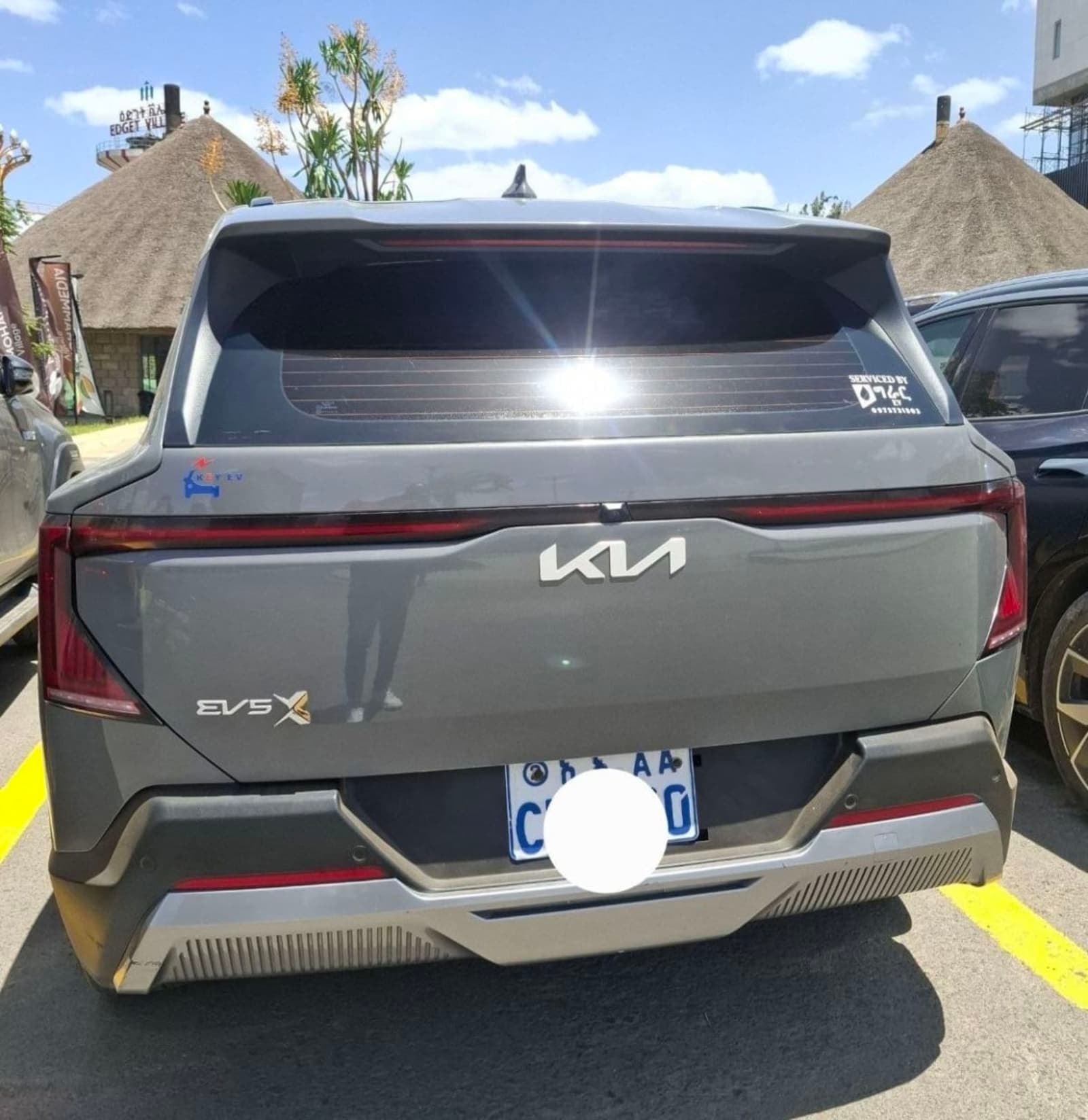 2023 KIA EV5 — photo 4