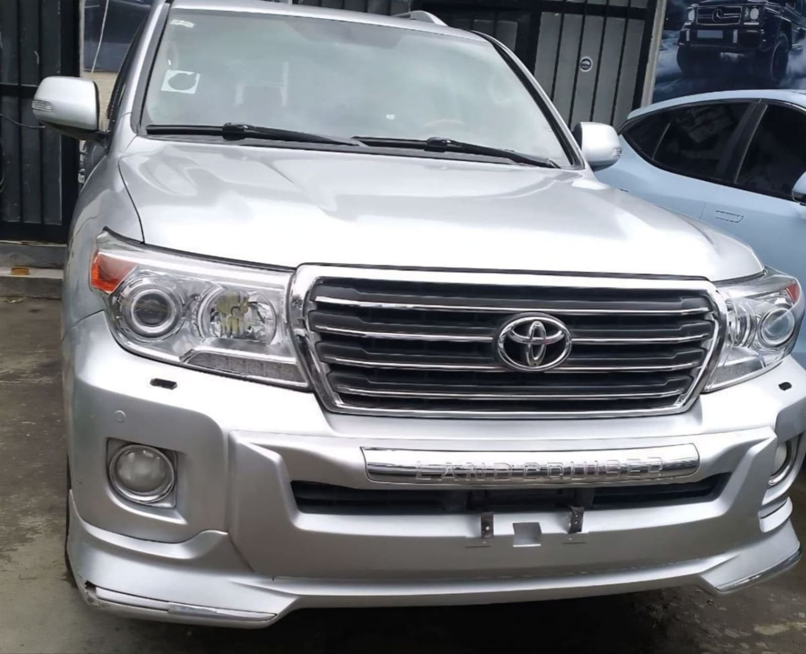 2014 Toyota LandCruiser V8