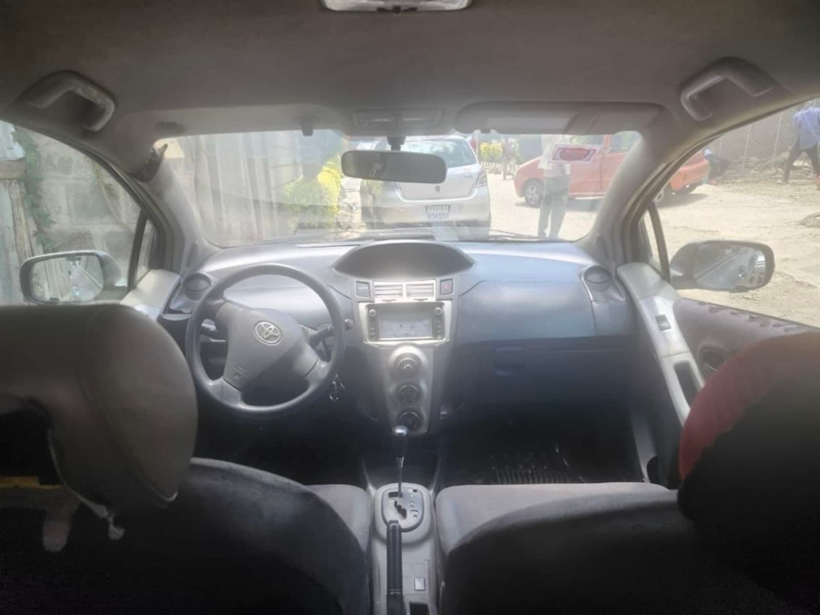 2008 Toyota Yaris Compact — photo 3