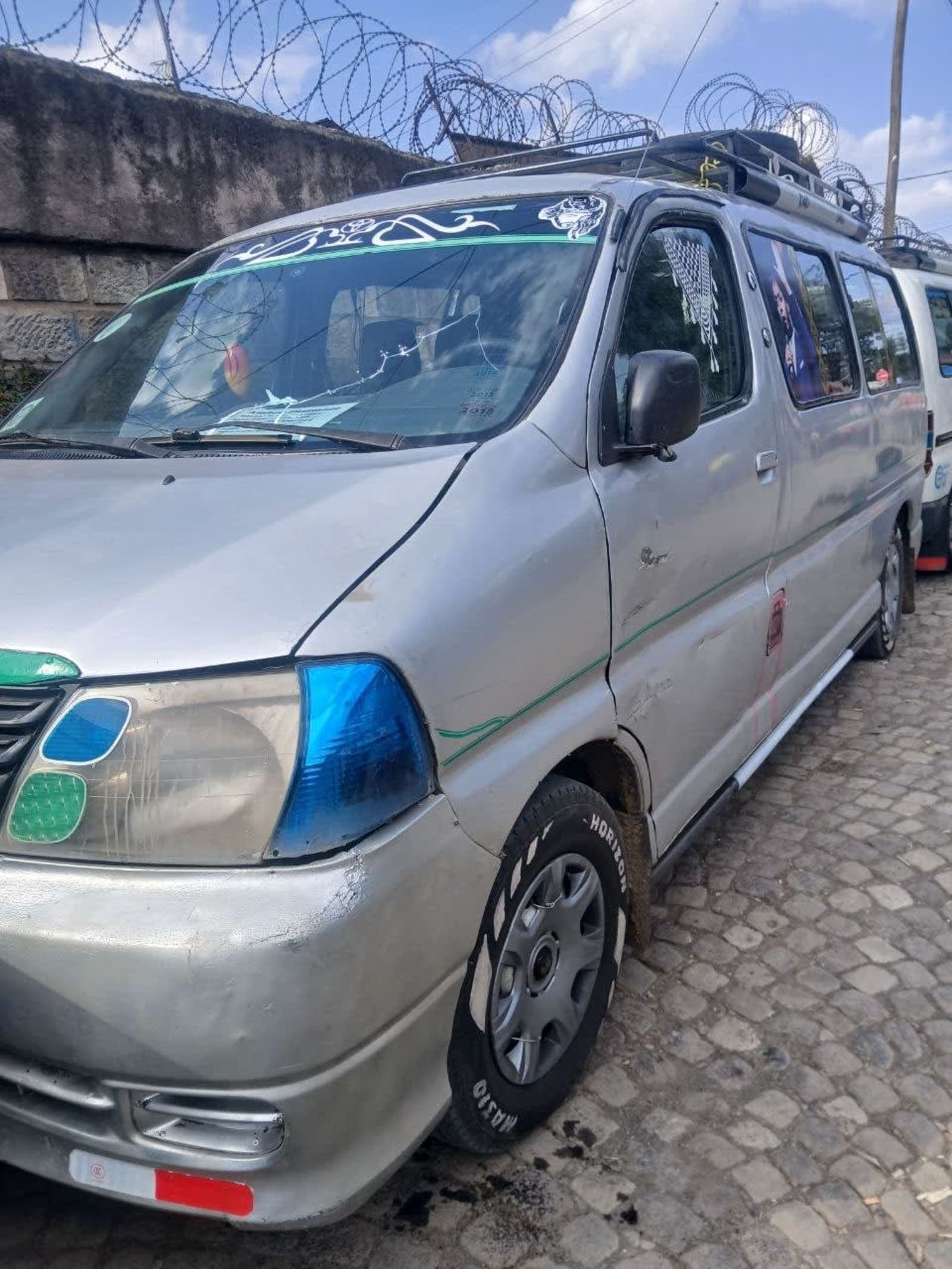 2007 Toyota Dolphin
