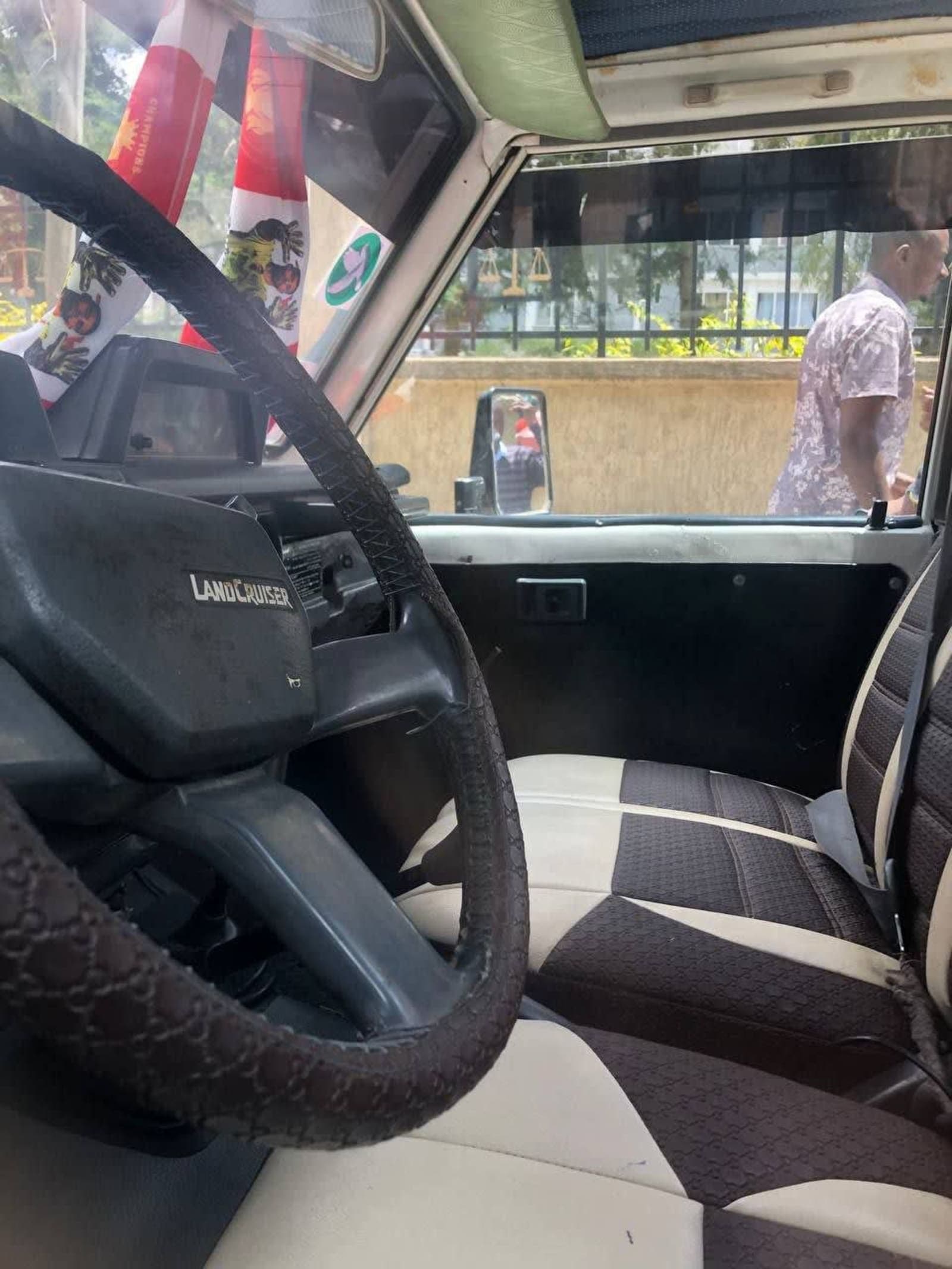 1997 Toyota Land Cruiser Single Cab — photo 3