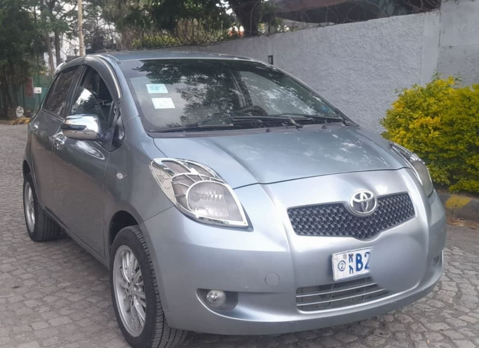 2007 Toyota Yaris Compact — photo 4