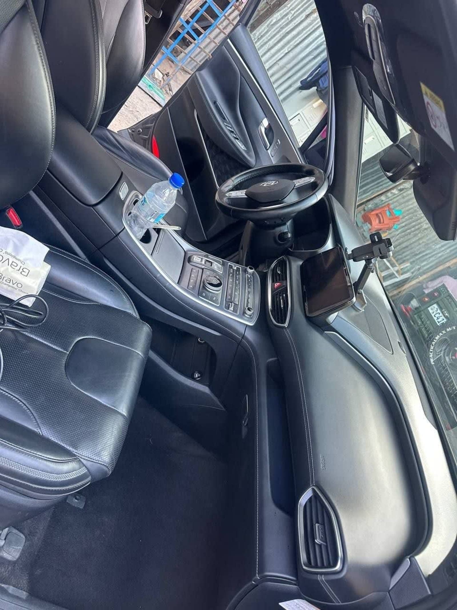 2021 Hyundai Santa Fe — photo 2