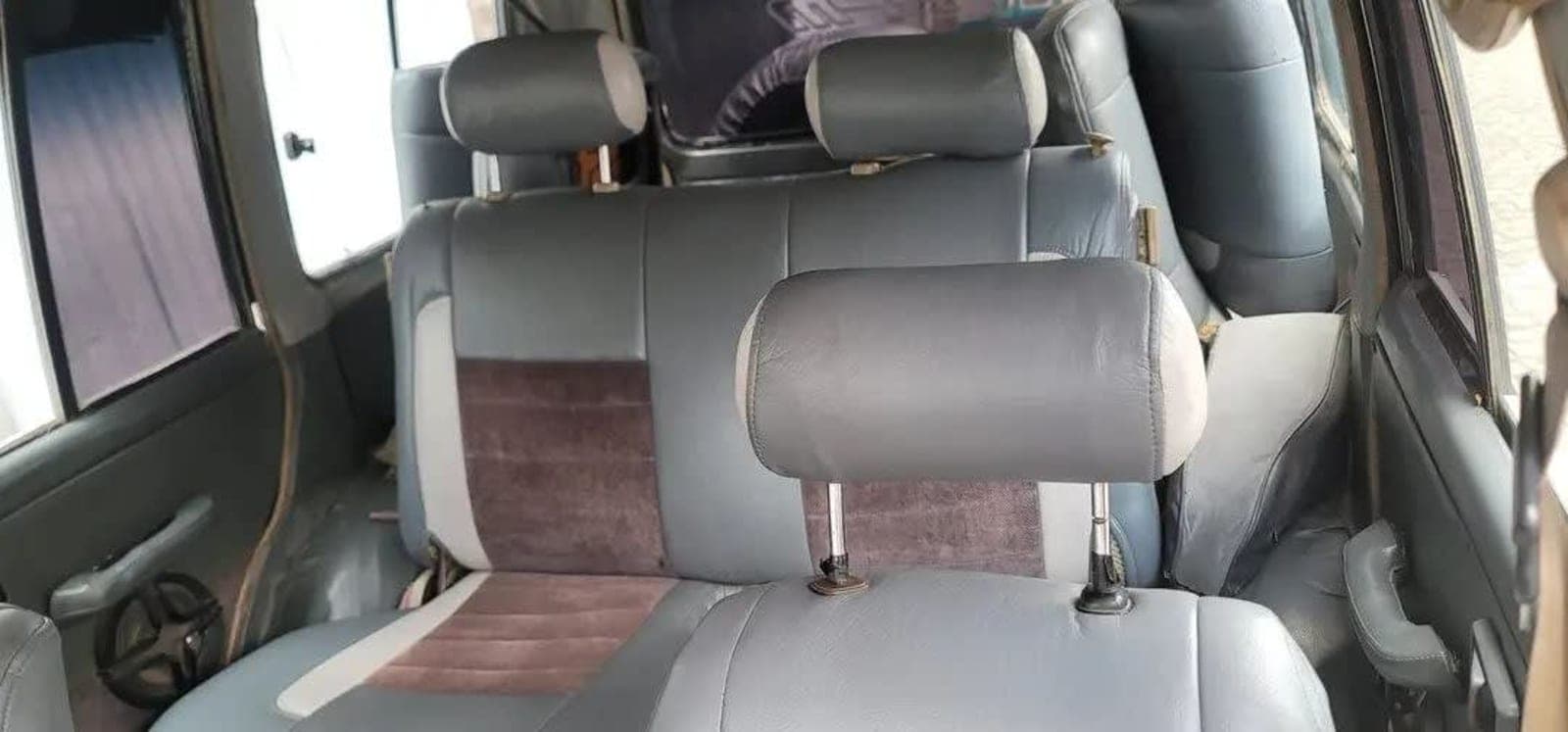 1995 Mitsubishi Pajero — photo 2