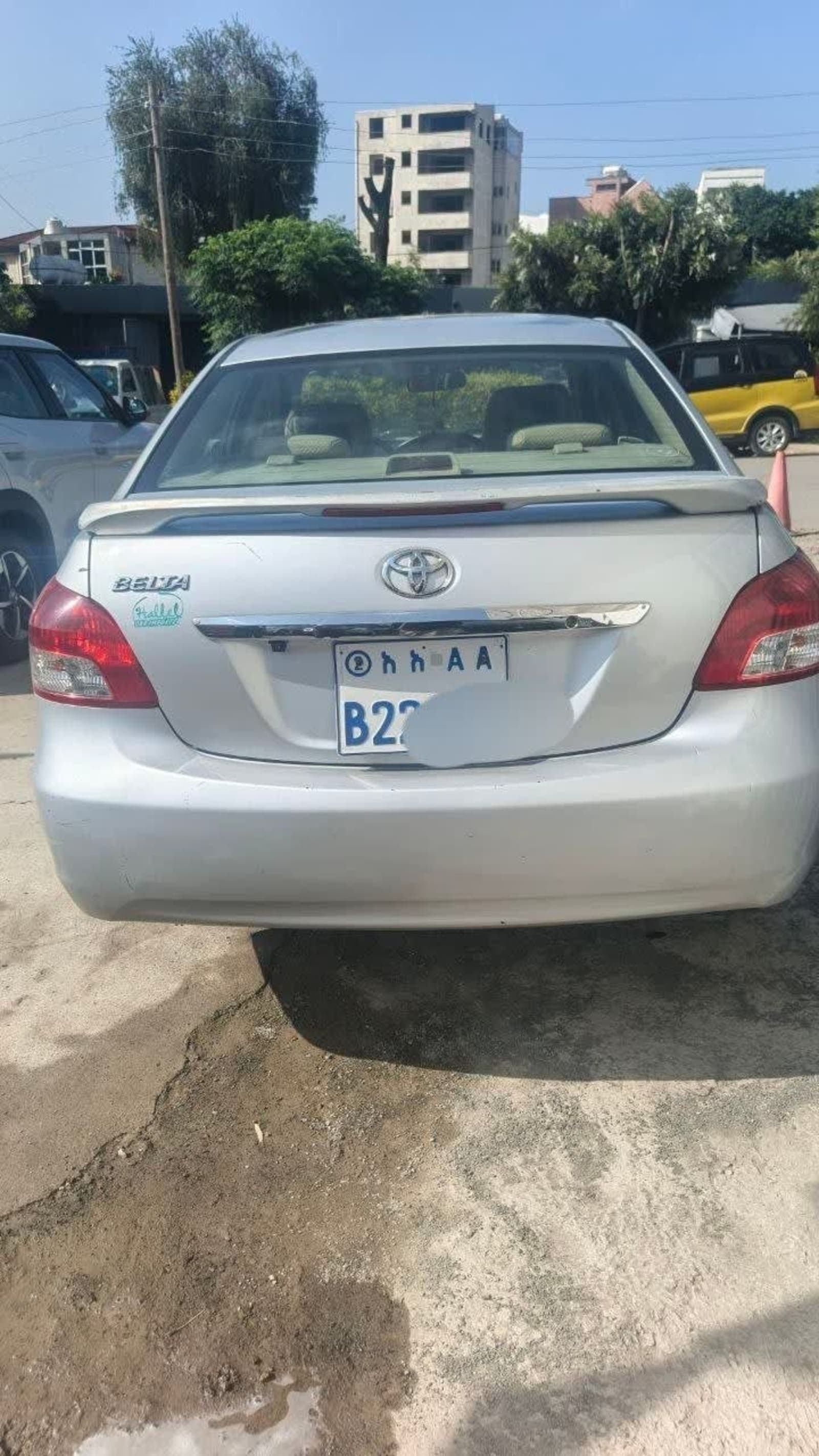 2009 Toyota Yaris Belta — photo 3