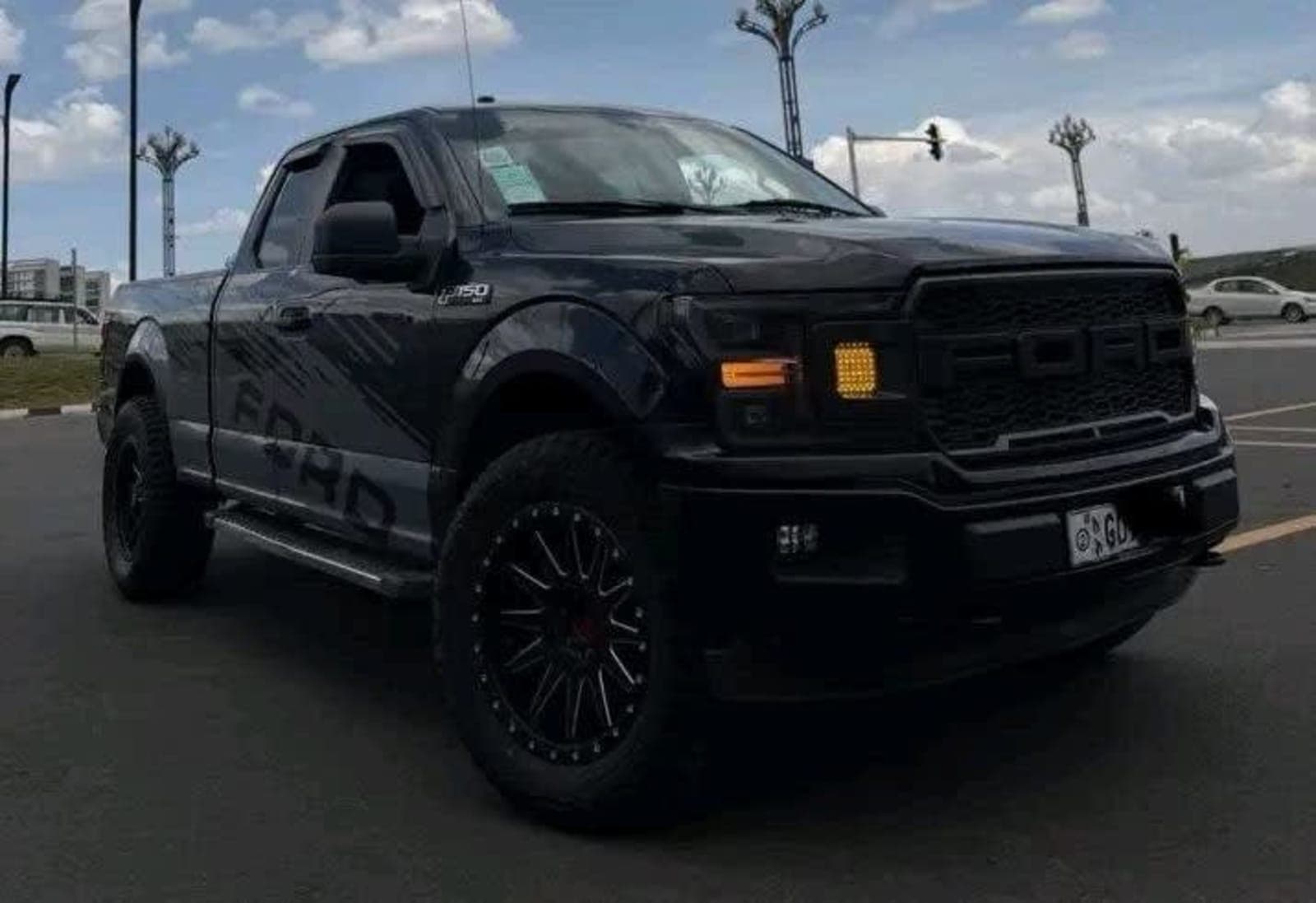 2020 Ford F150 Xlt — photo 2