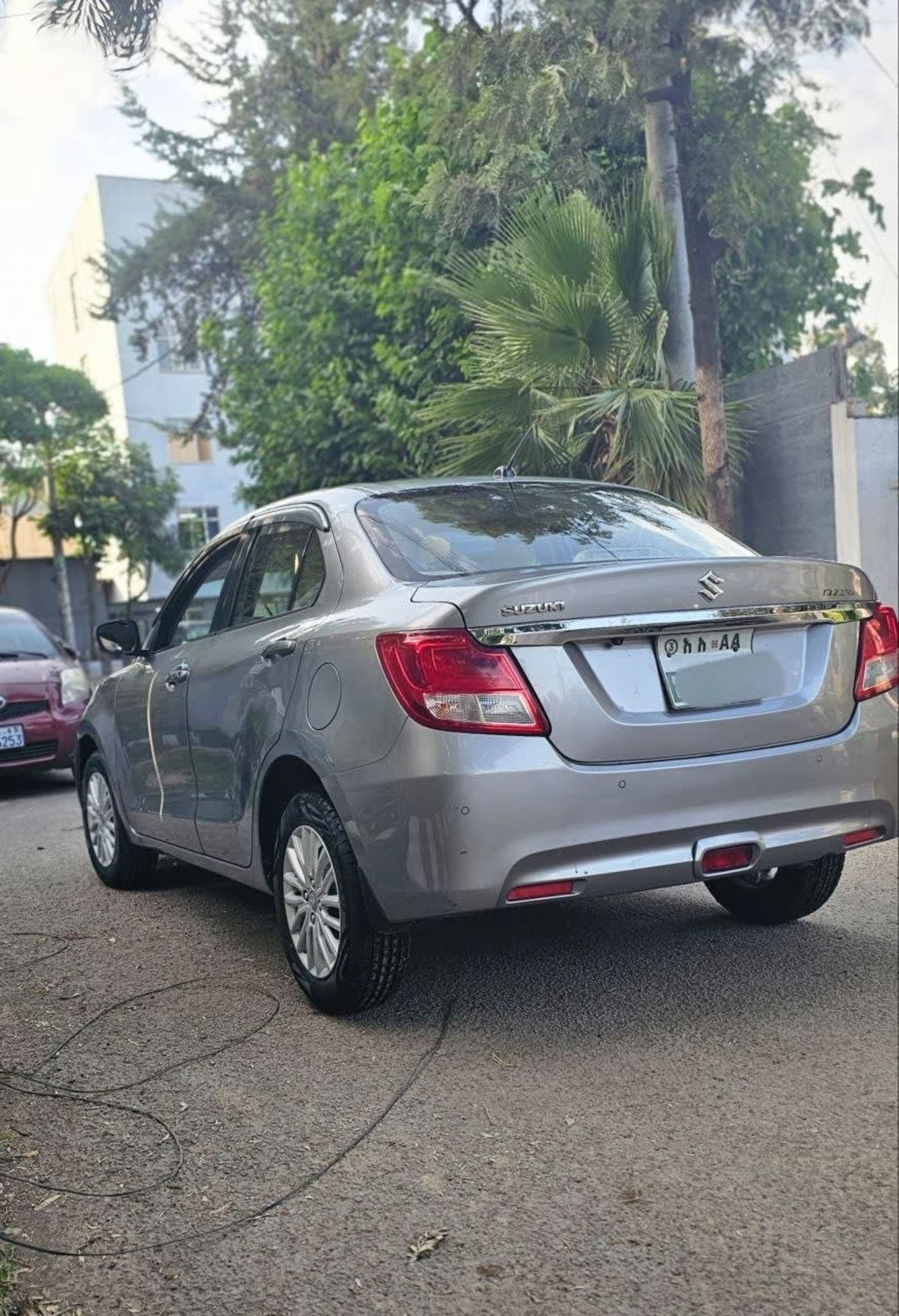 2022 Suzuki dzire — photo 3