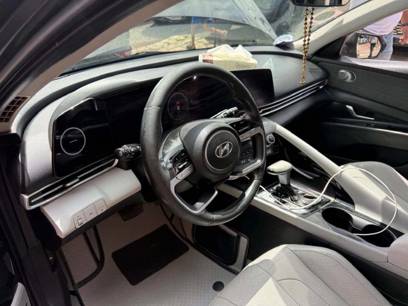 2021 Hyundai Avante โ photo 2