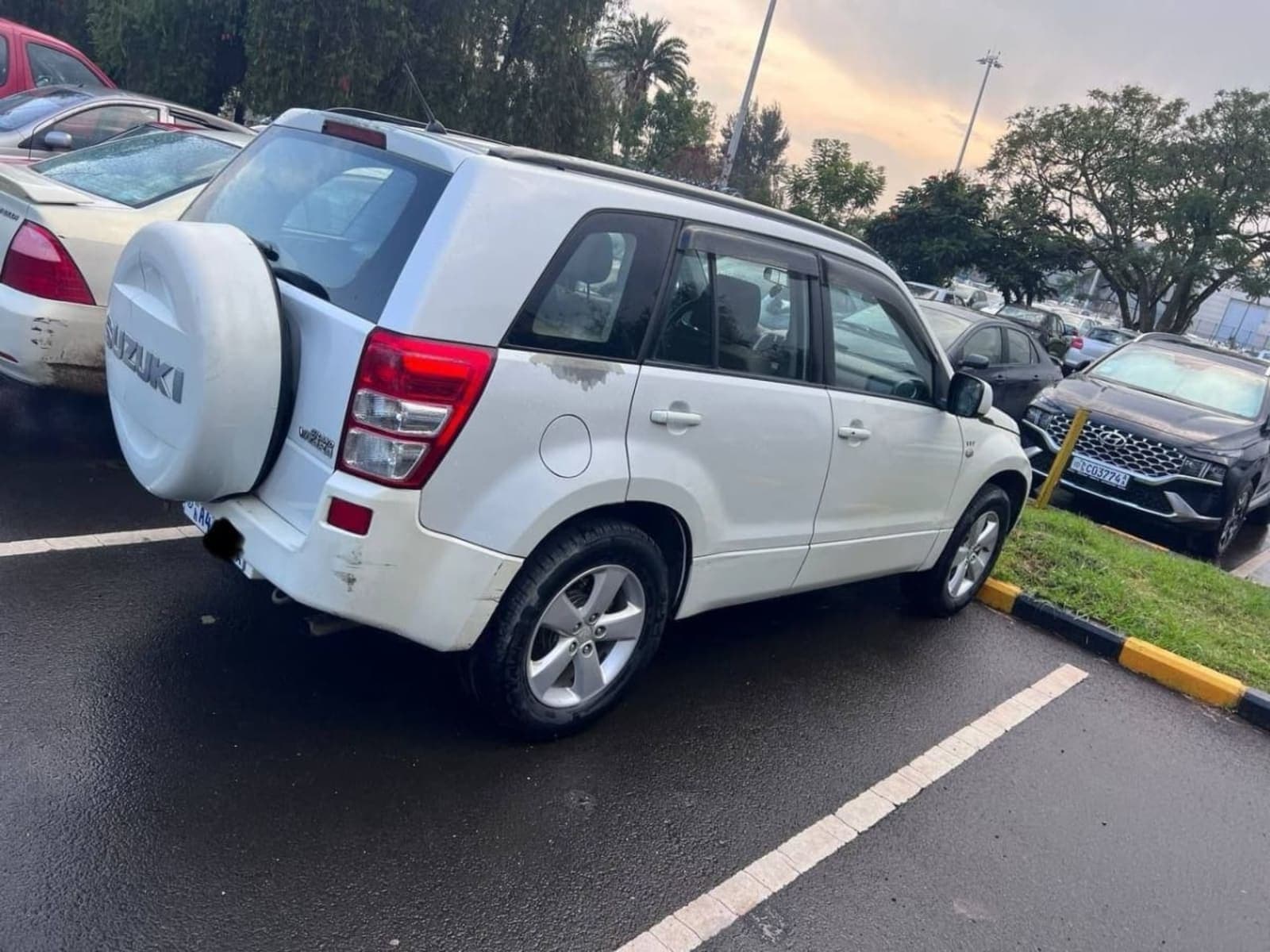 2009 Suzuki Grand Vitara — photo 3