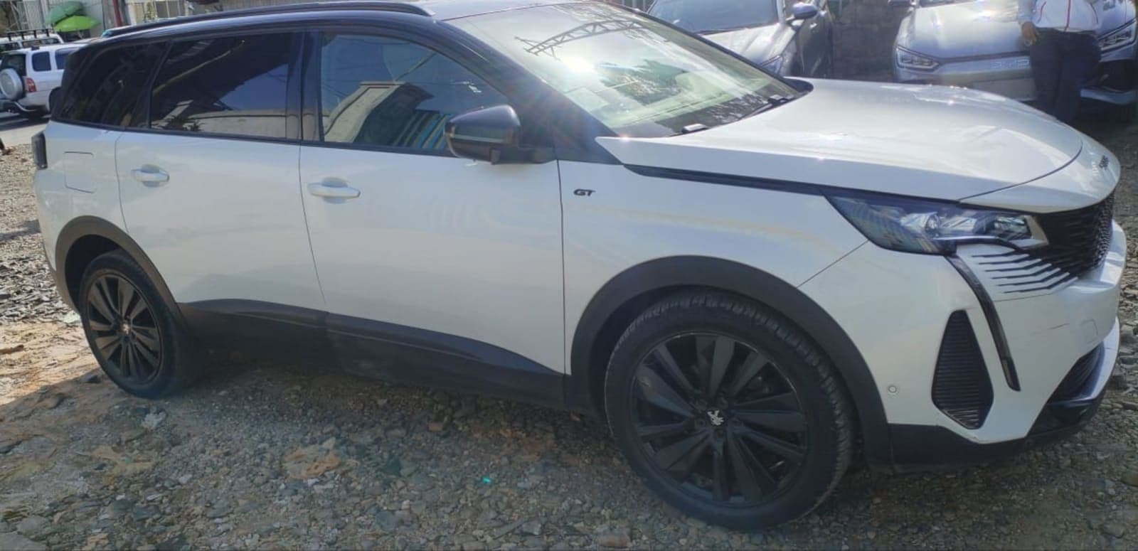 2022 Peugeot 5008 GT line — photo 2
