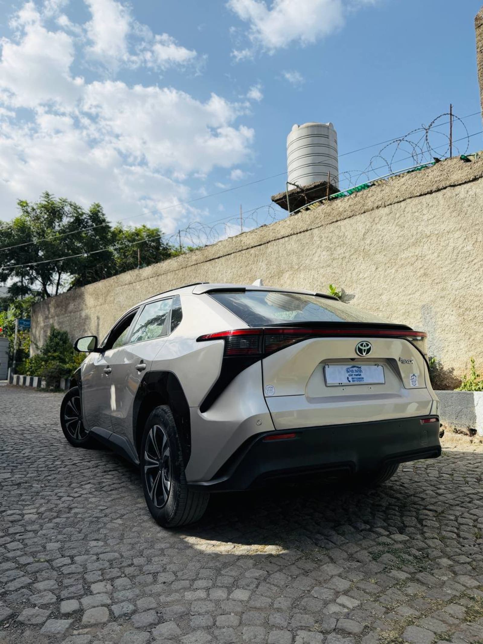 2023 Toyota BZ4X EV — photo 3