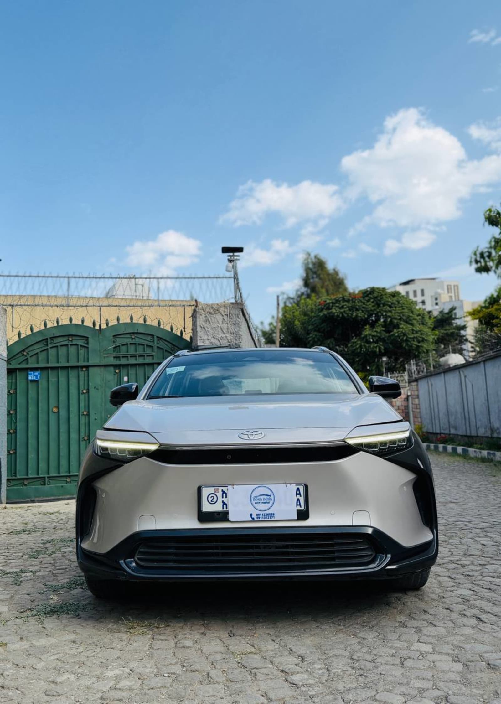 2023 Toyota BZ4X EV — photo 8