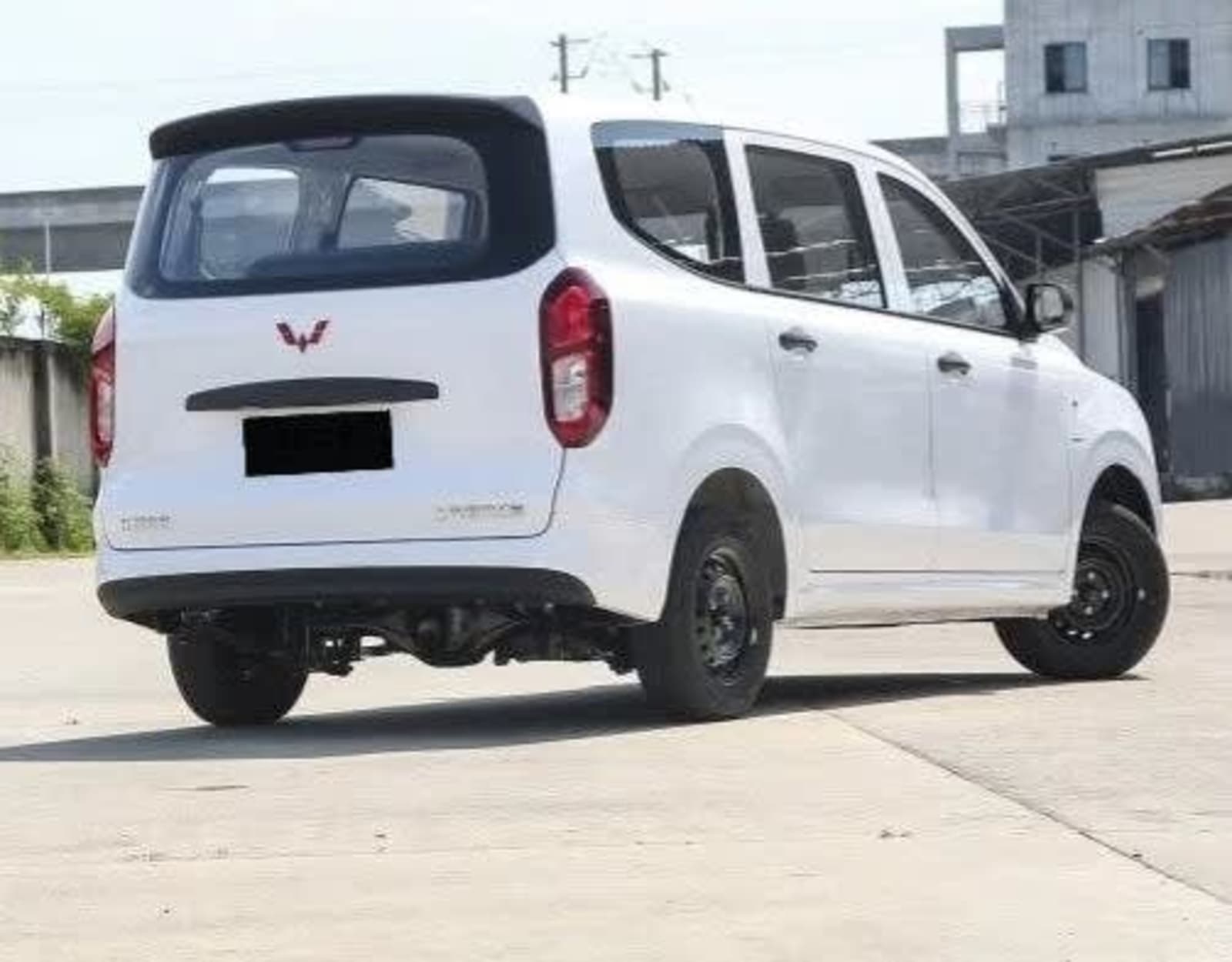 2025 WULING HONGGUANG EV — photo 5