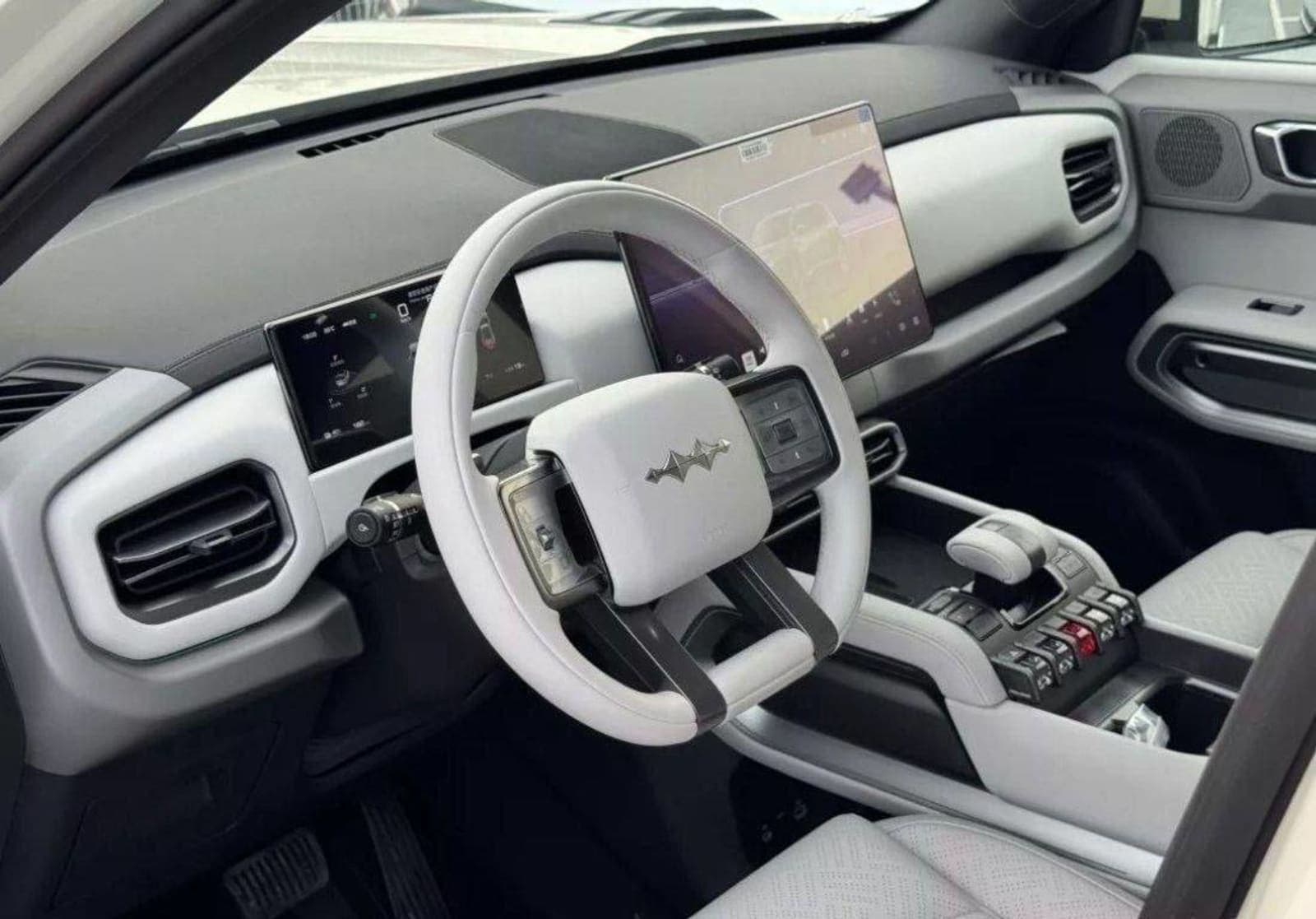 2025 BYD Leopard 3 — photo 3