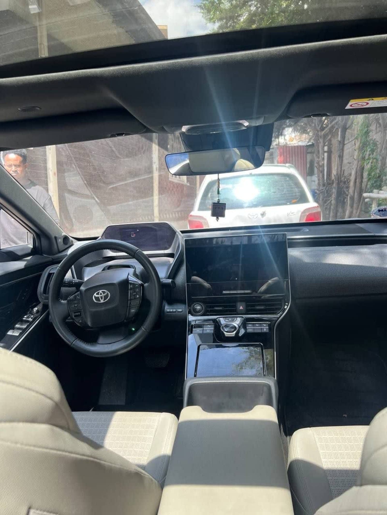 2024 Toyota Bz4x AWD Max Edition — photo 3