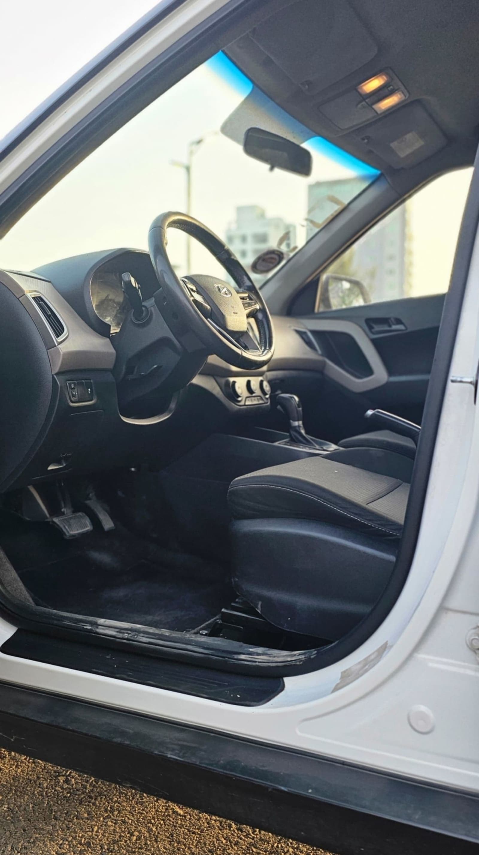 2017 Hyundai Creta — photo 2