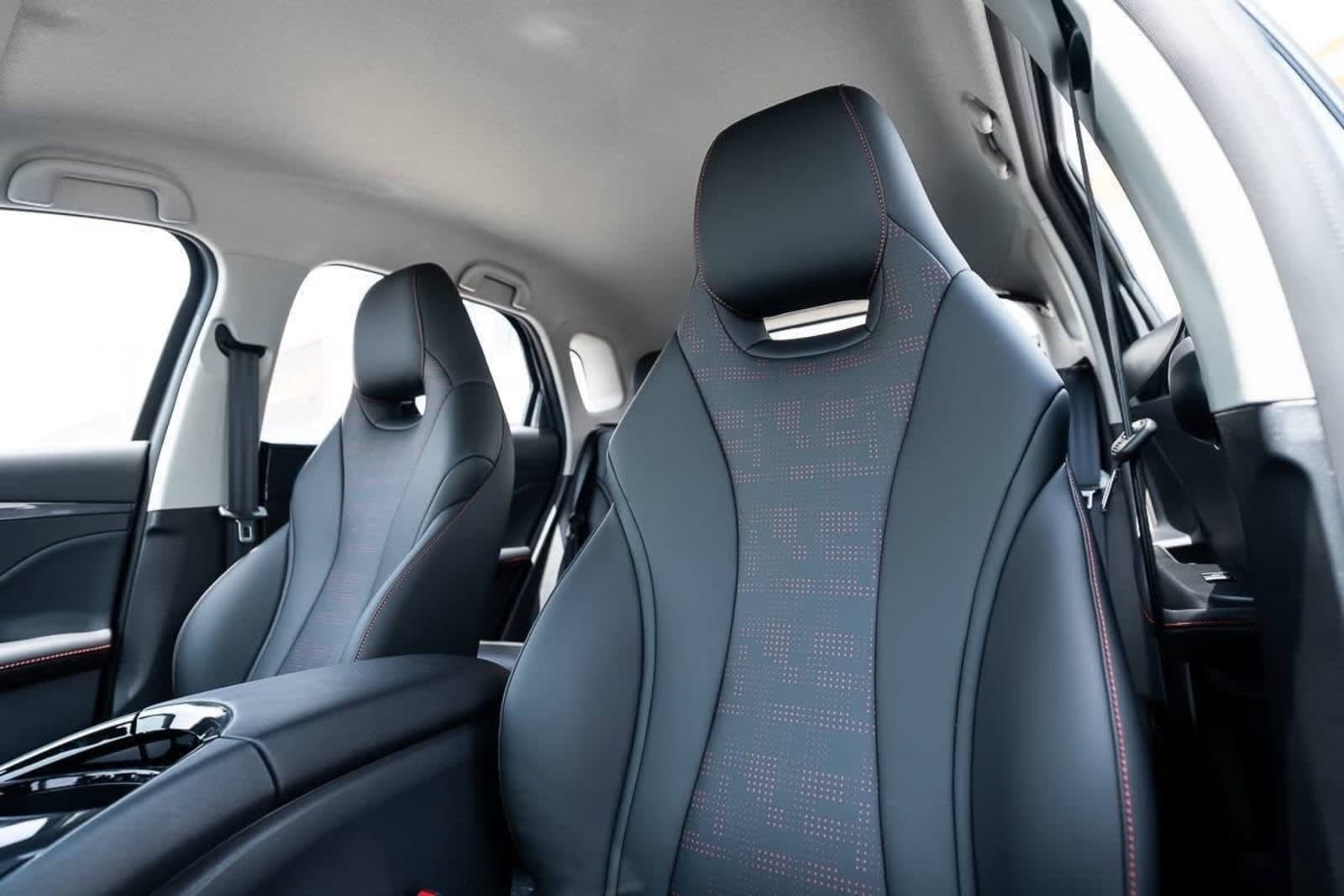2025 BYD e2 — photo 6