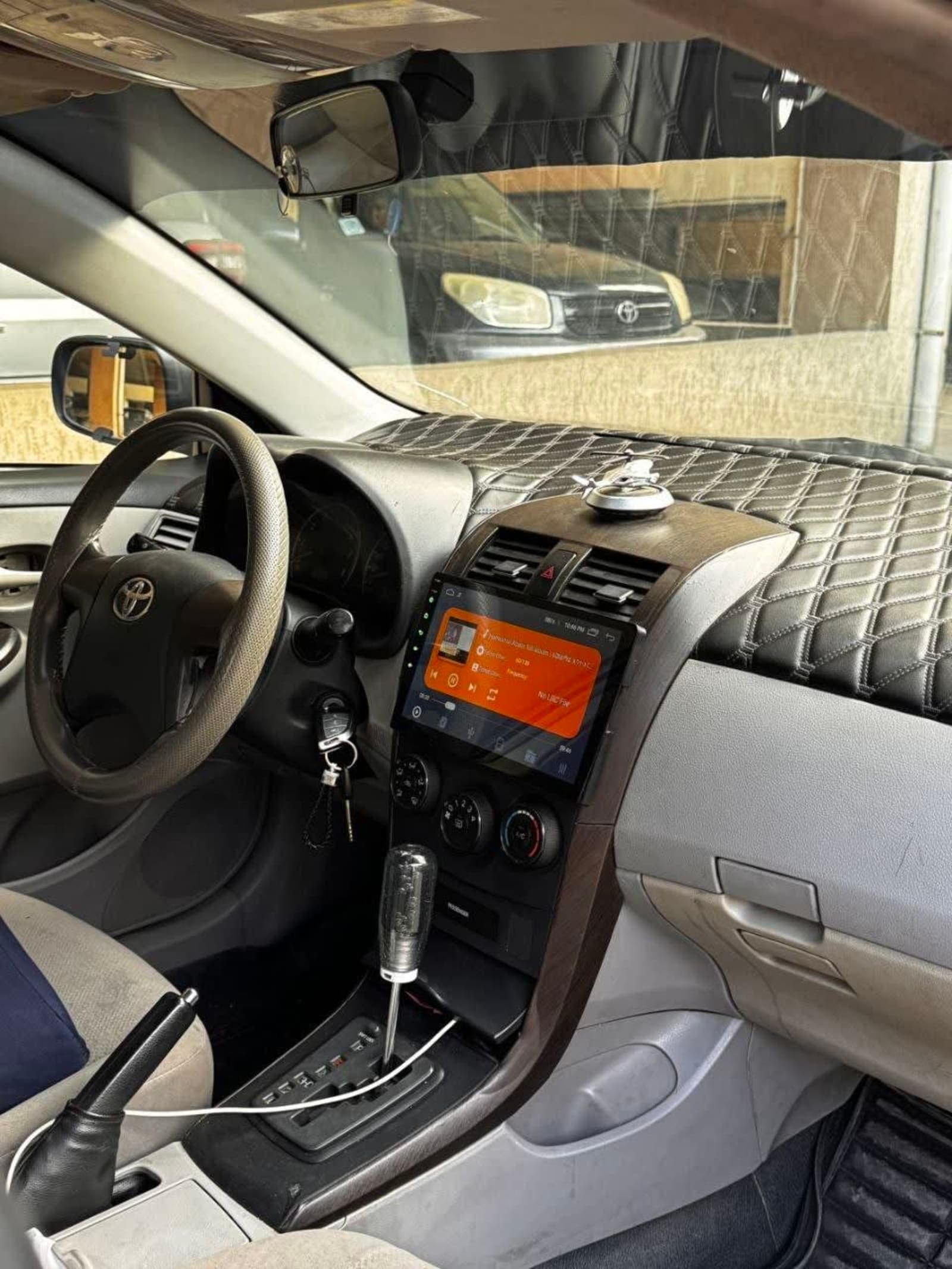 2012 Toyota Corolla — photo 3
