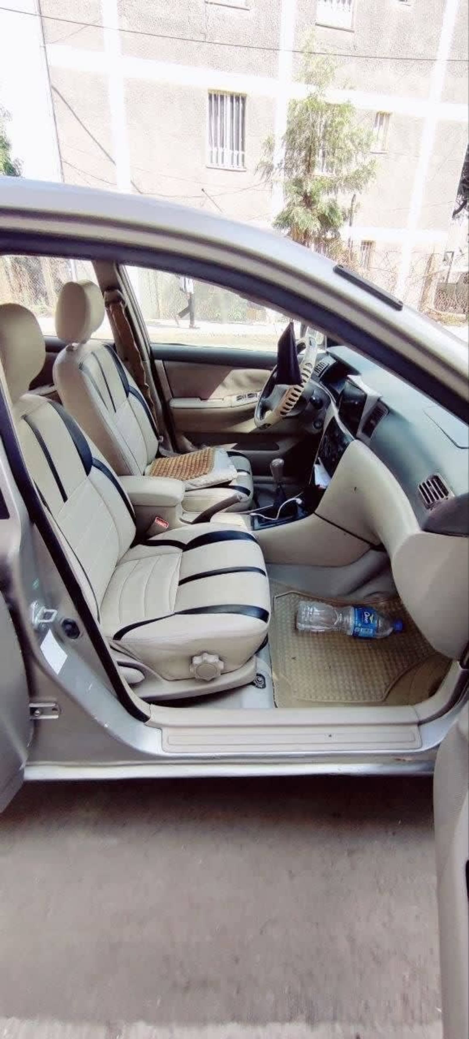 2003 Toyota Corolla — photo 2