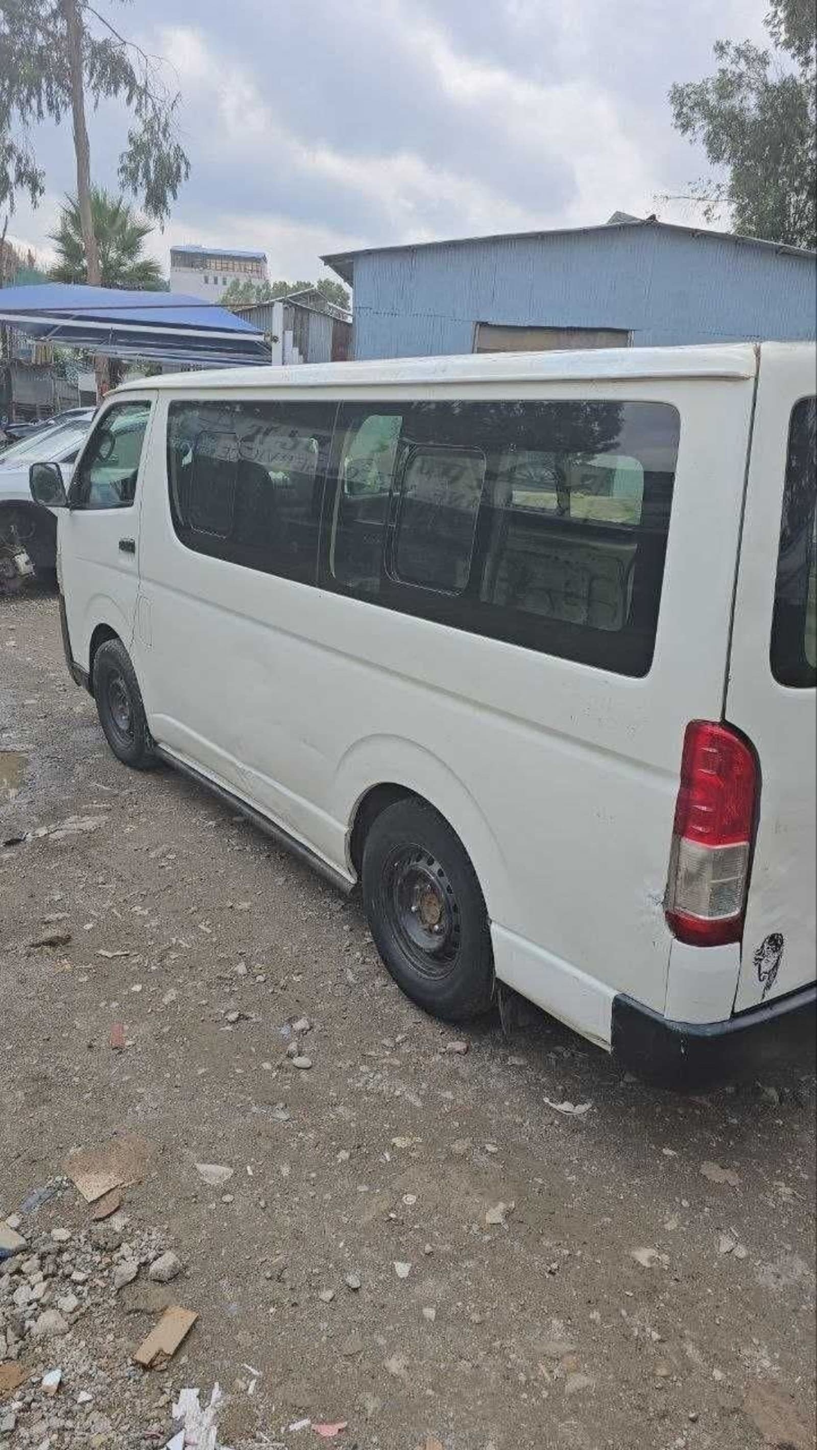 2021 Toyota Abadula — photo 4