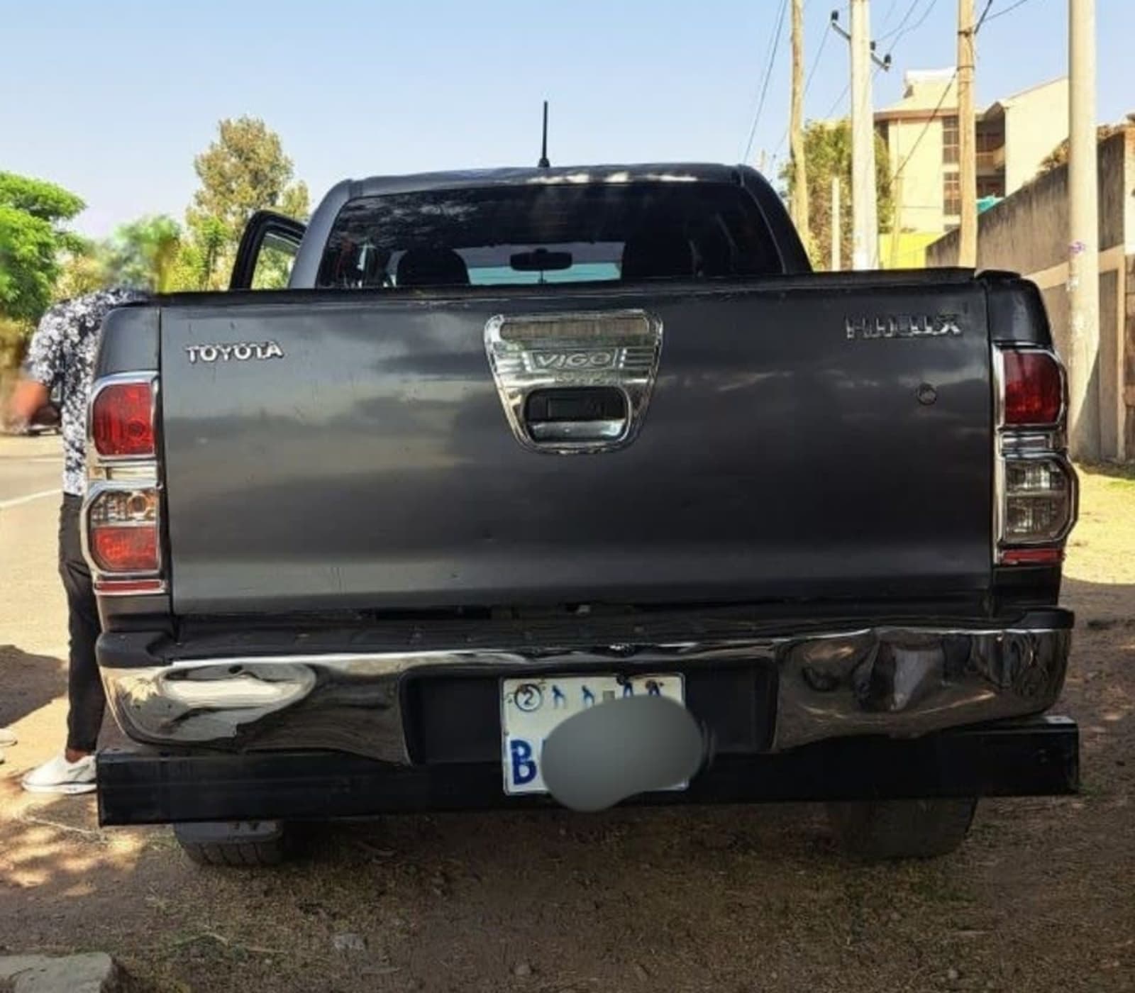 2015 Toyota Hilux — photo 3