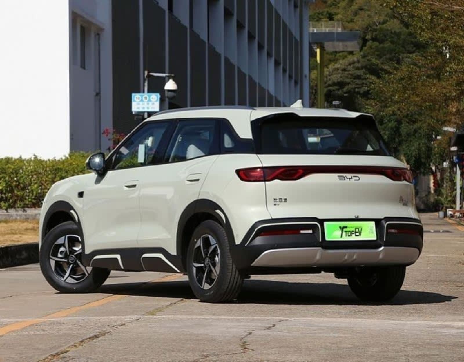 2025 BYD Yuan Up — photo 7