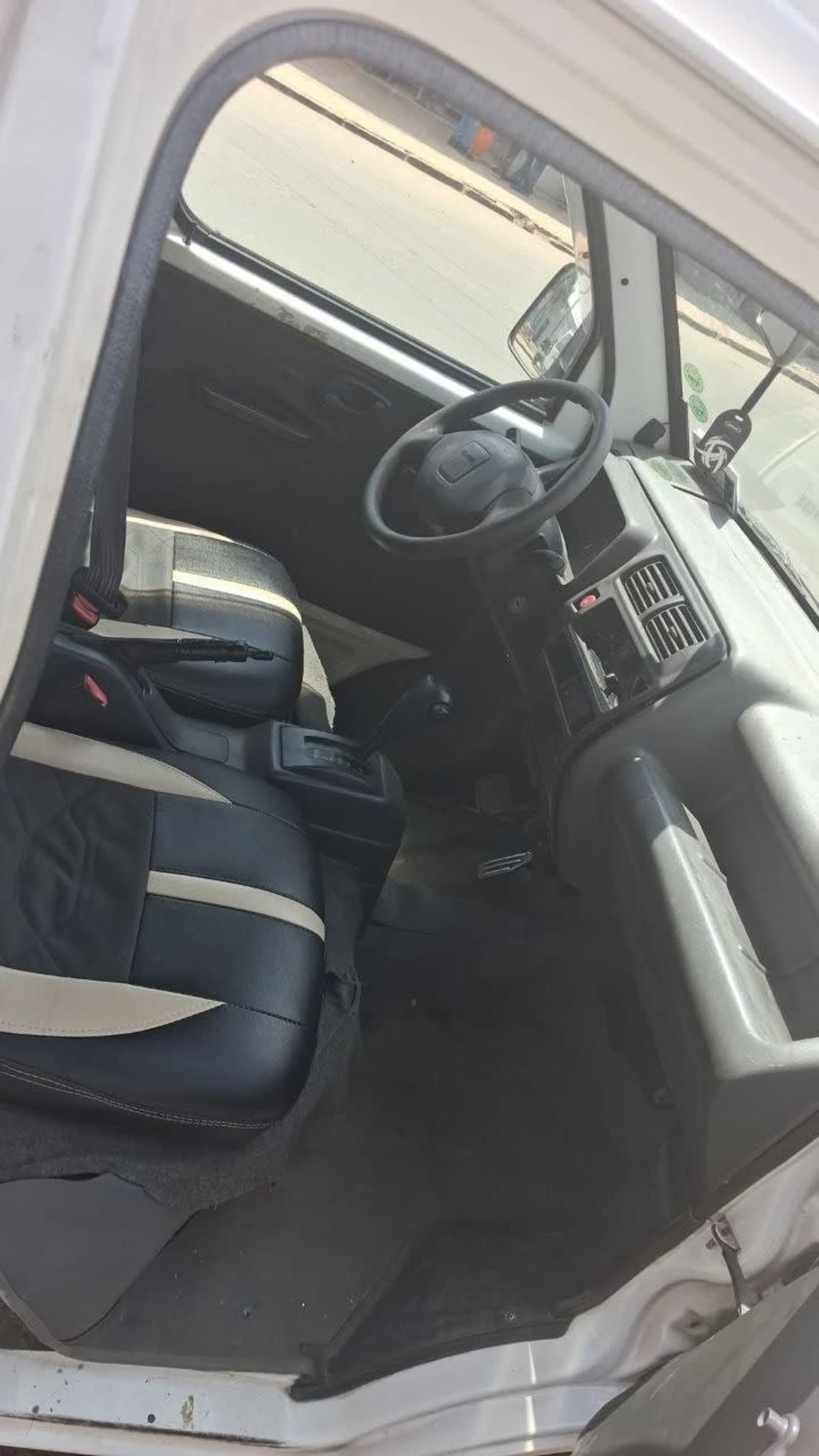 2005 Suzuki Every — photo 3
