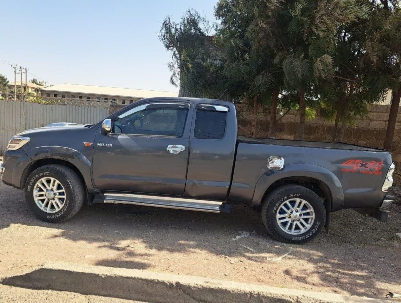 2015 Toyota Hilux Extra Cab — photo 5