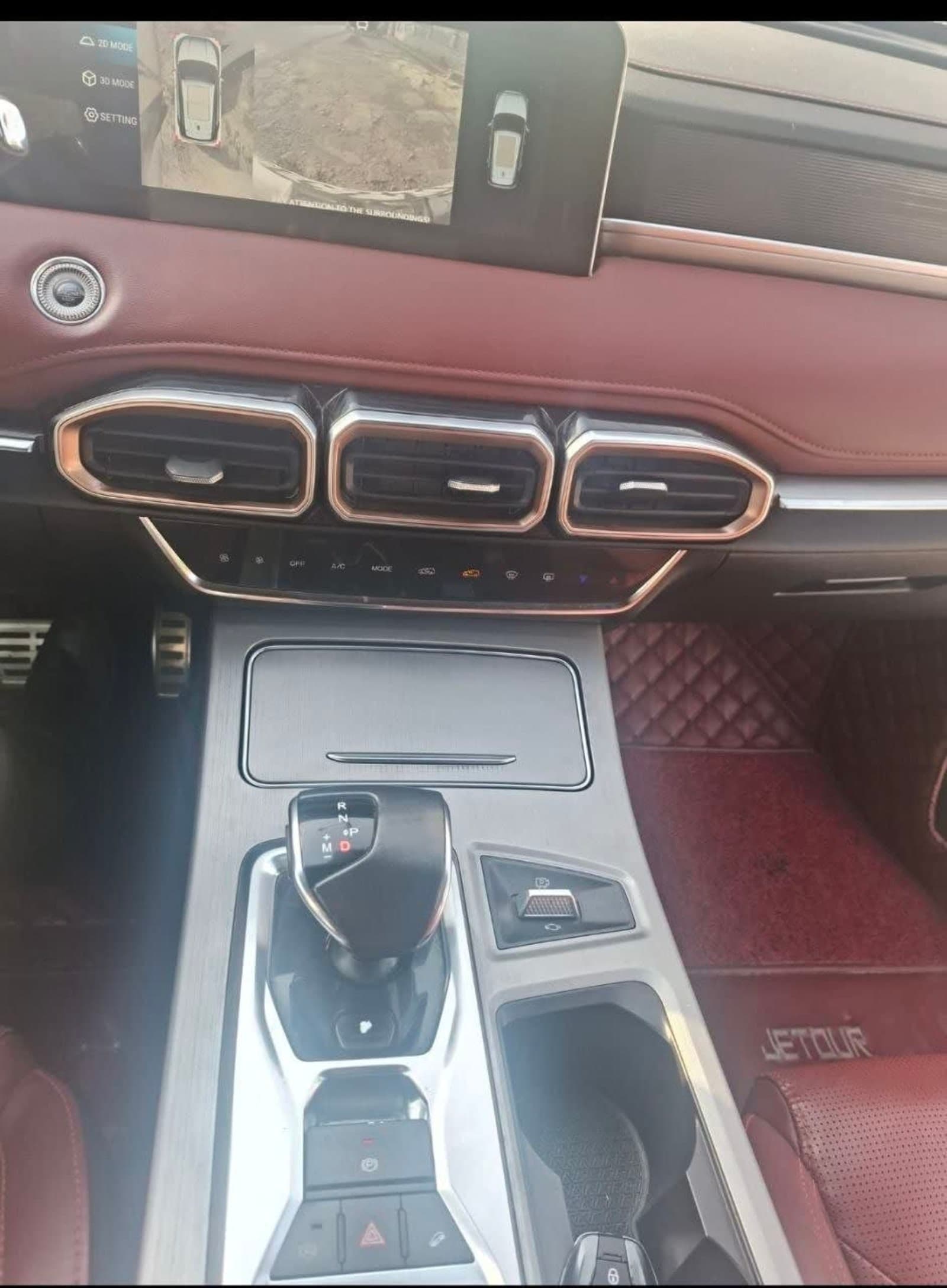 2023 JETOUR X70 Plus — photo 2