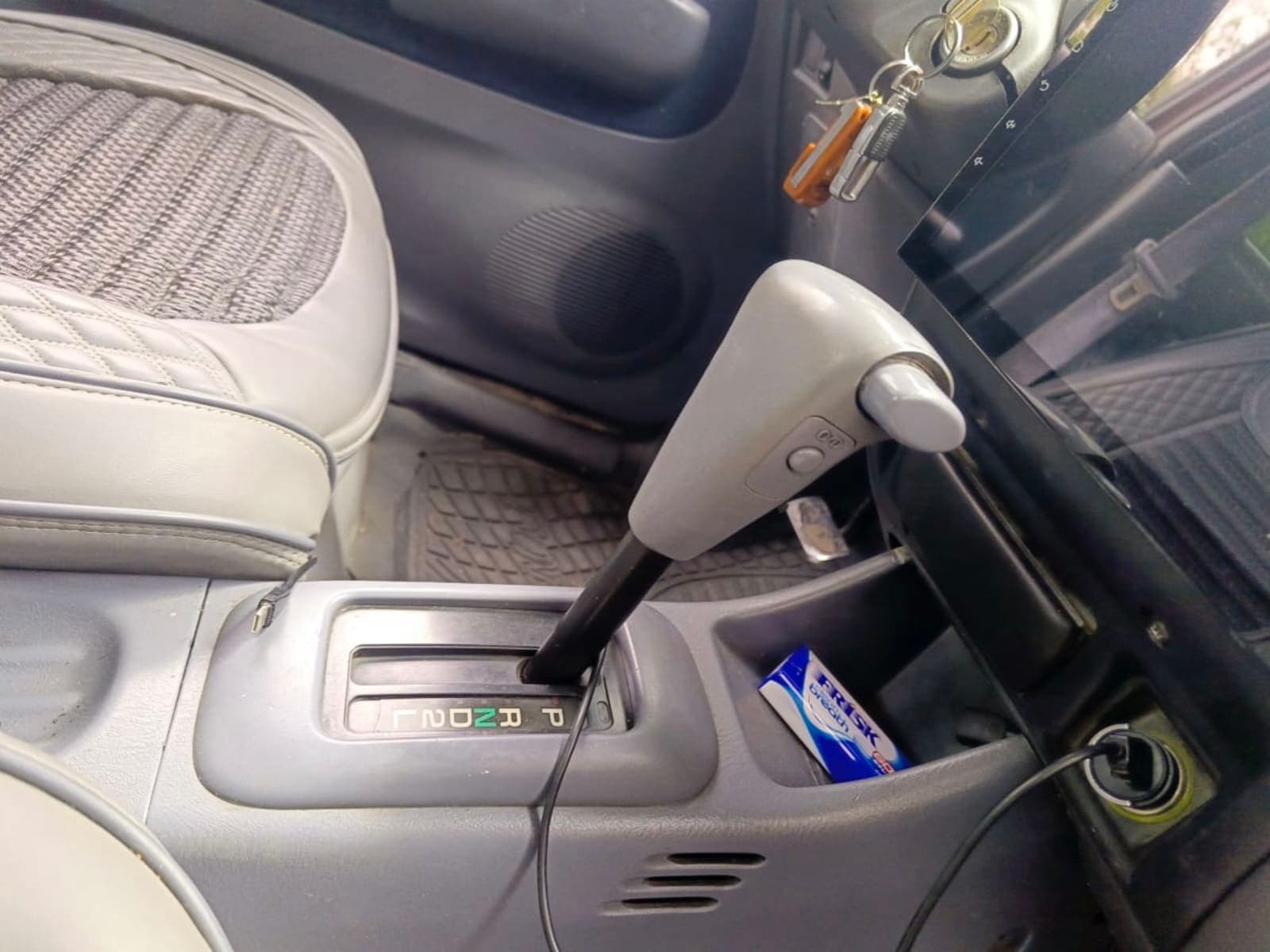 1998 Daihatsu Terios — photo 3