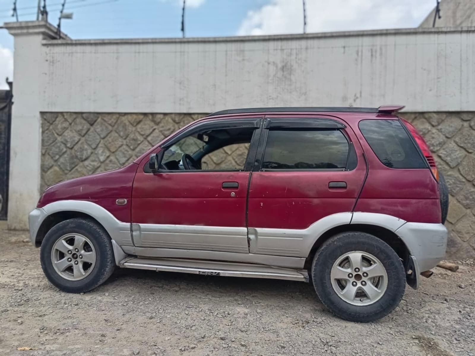 1998 Daihatsu Terios — photo 5