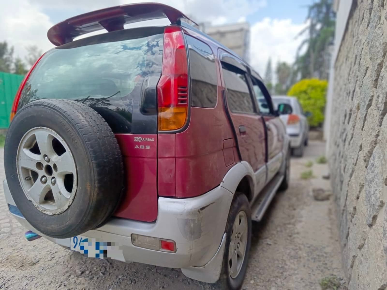 1998 Daihatsu Terios — photo 8
