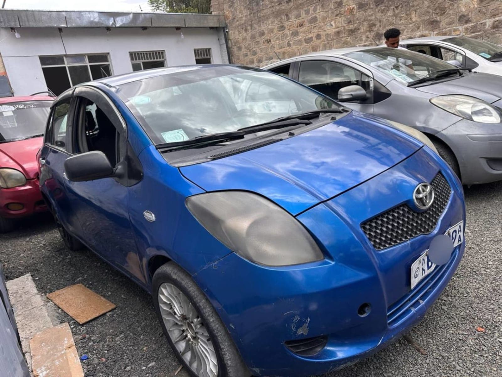 2008 Toyota Yaris Compact — photo 5