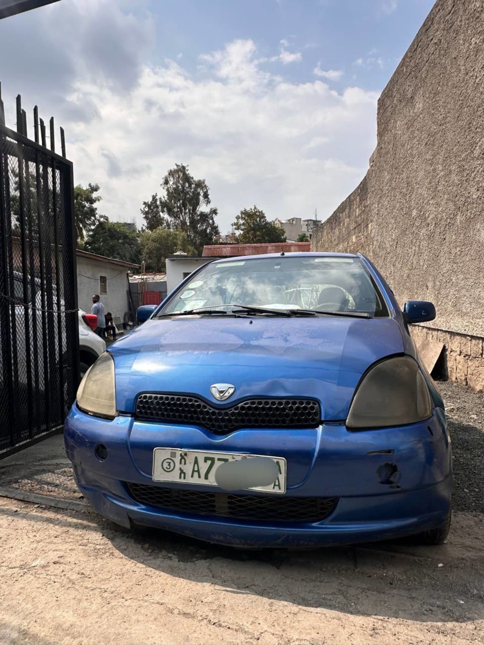 2001 Toyota Vitz