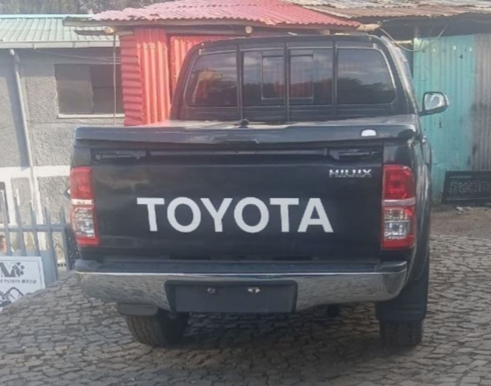 2012 Toyota Hilux Double Cab — photo 4