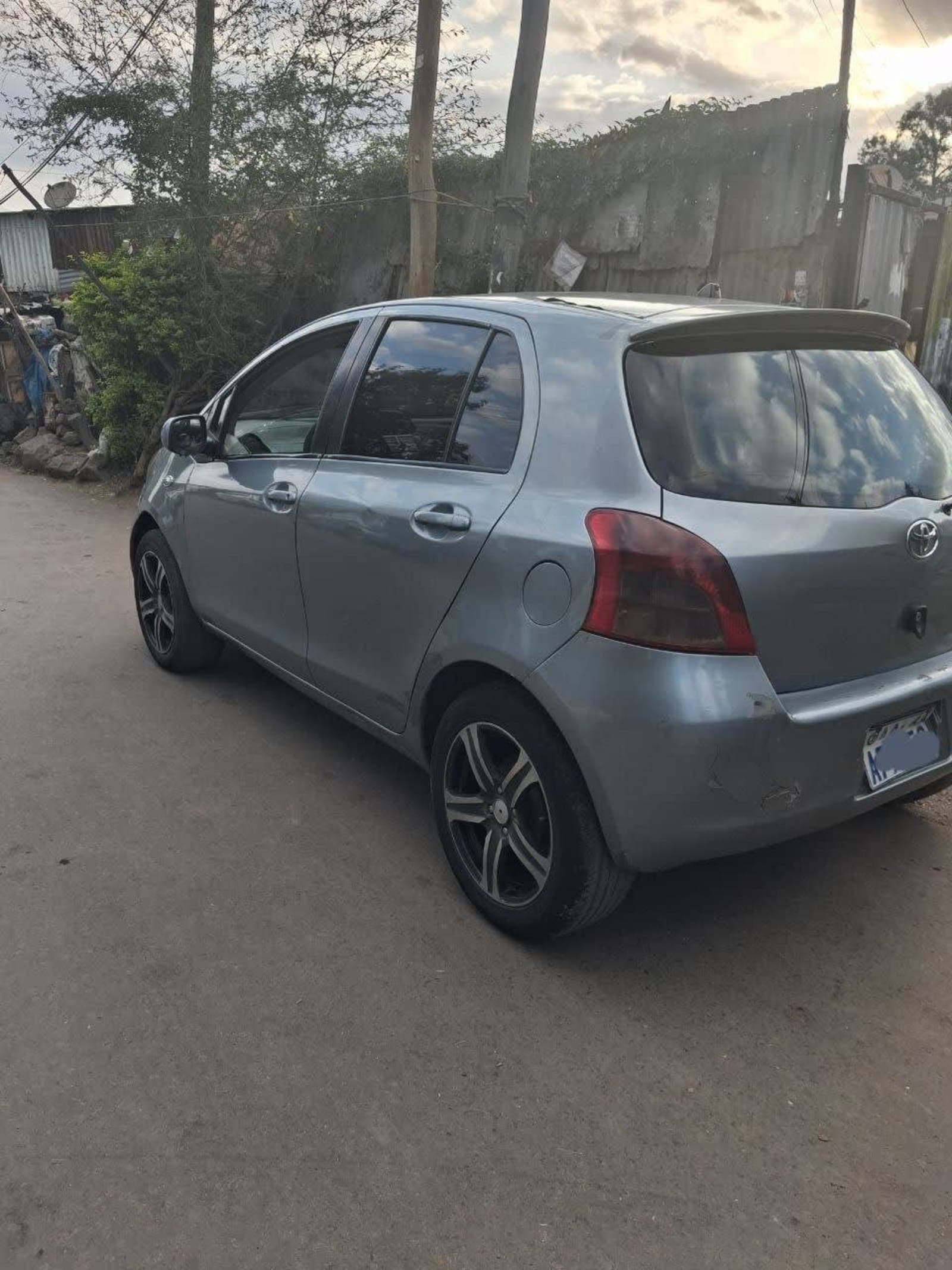 2007 Toyota Yaris — photo 4