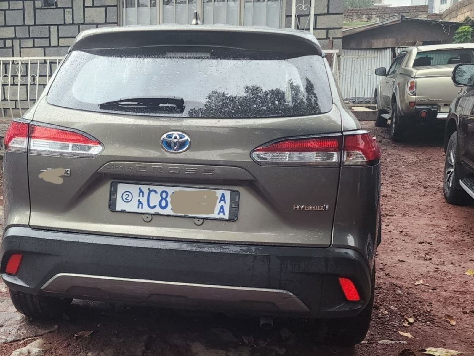 2024 Toyota Corolla Cross Hybrid — photo 4