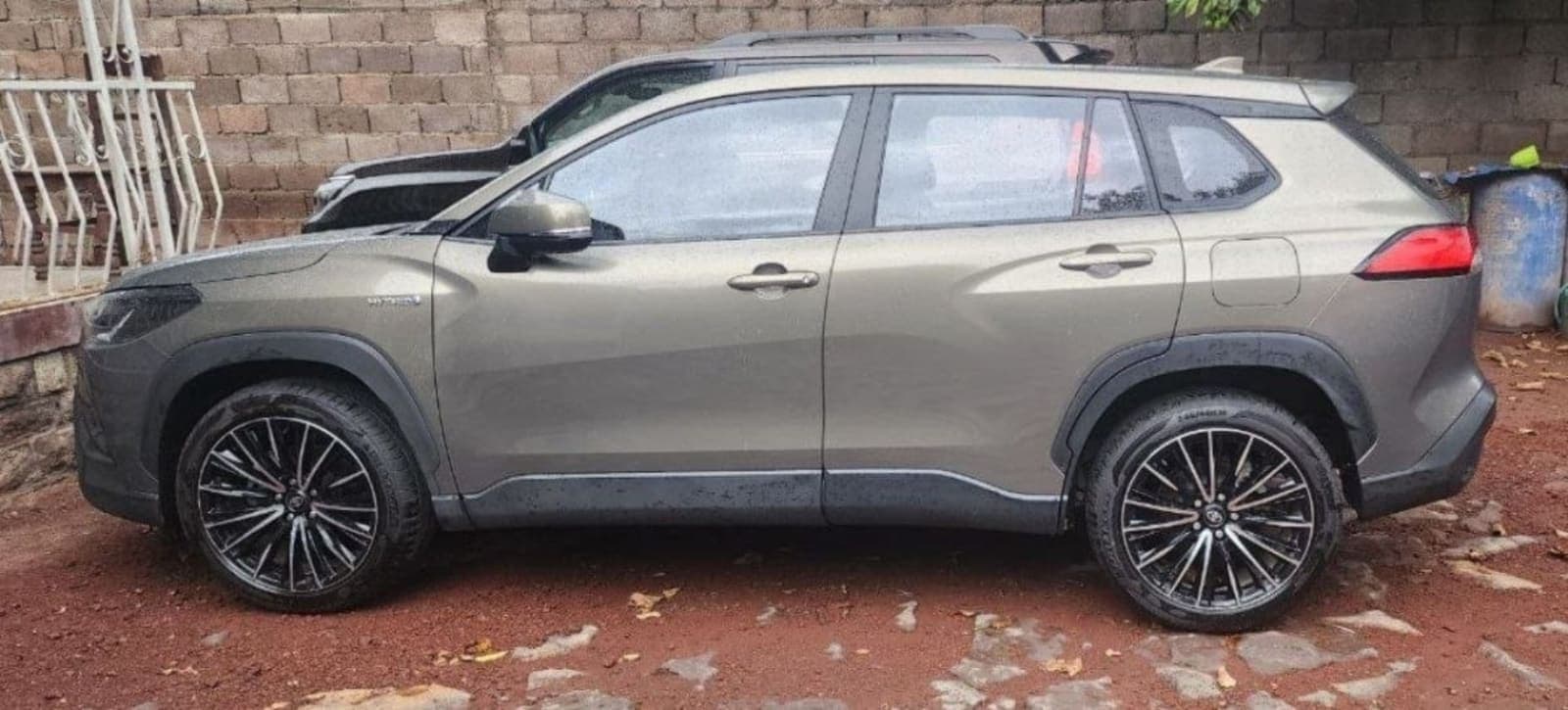 2024 Toyota Corolla Cross Hybrid — photo 5