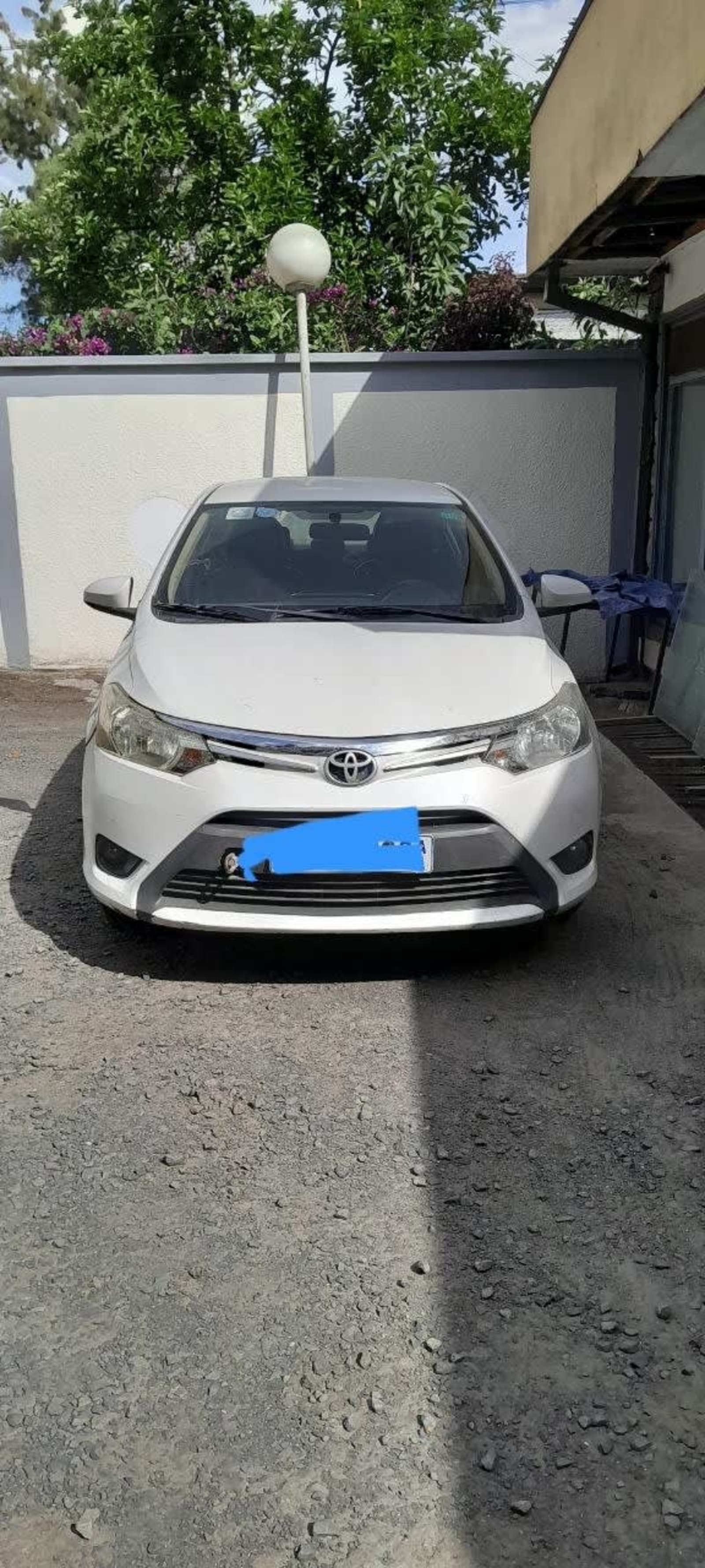 2016 Toyota Yaris — photo 4