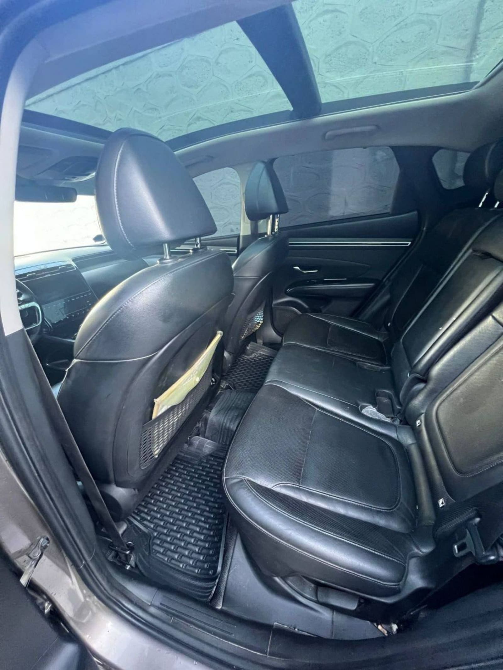 2021 Hyundai Tucson — photo 2