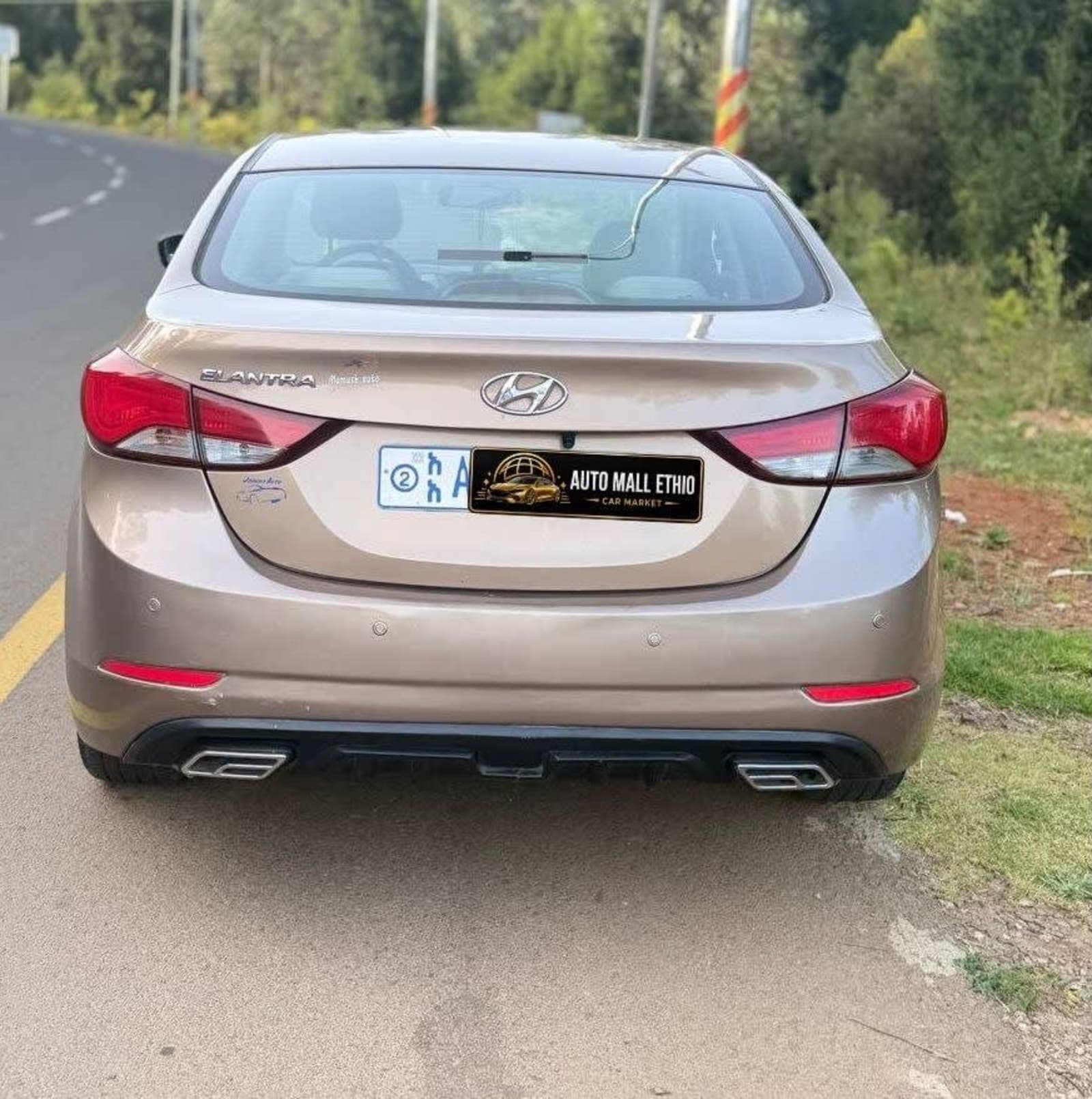 2014 Hyundai Elantra — photo 3