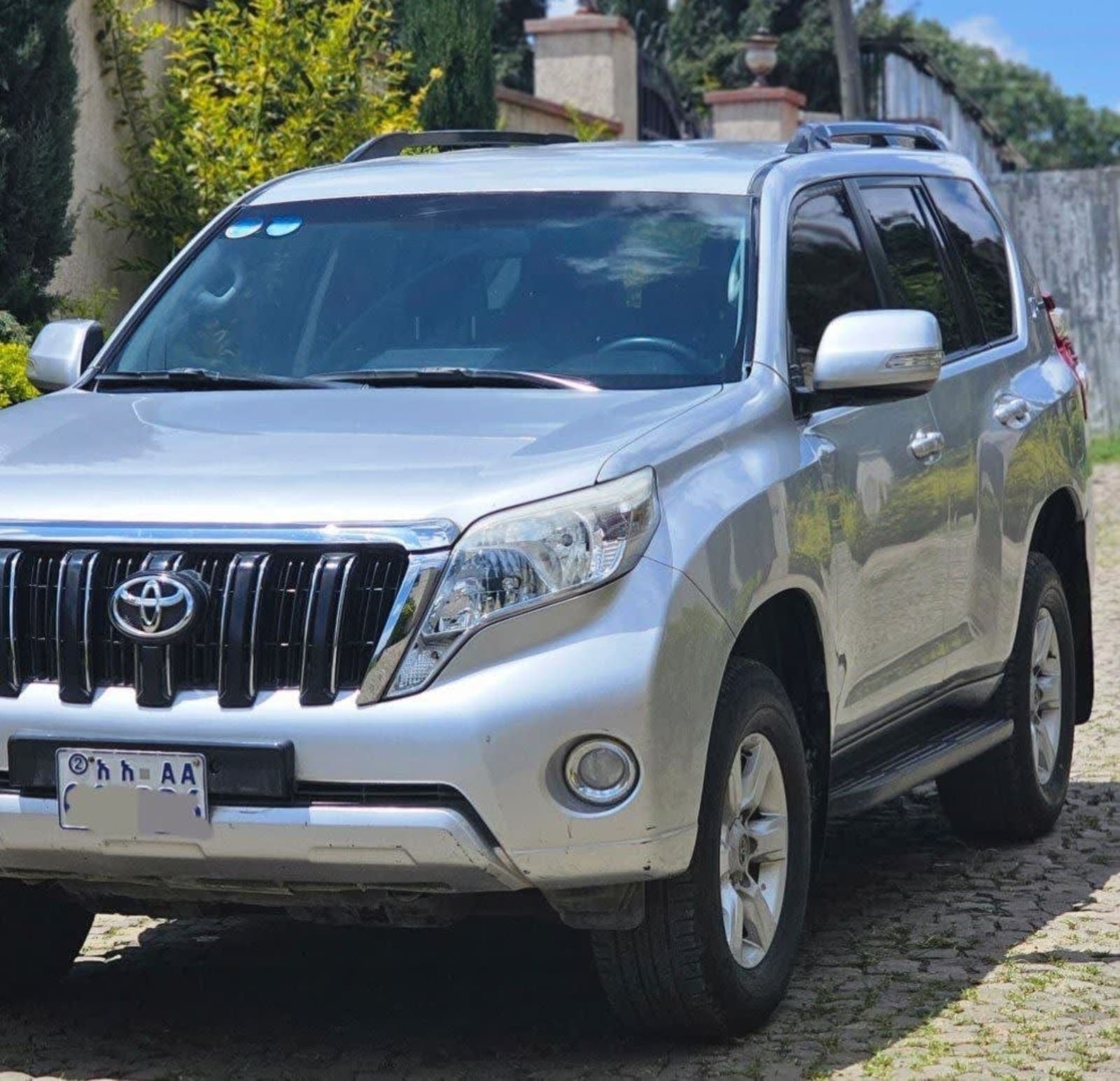 2015 Toyota Land Cruiser Prado — photo 8