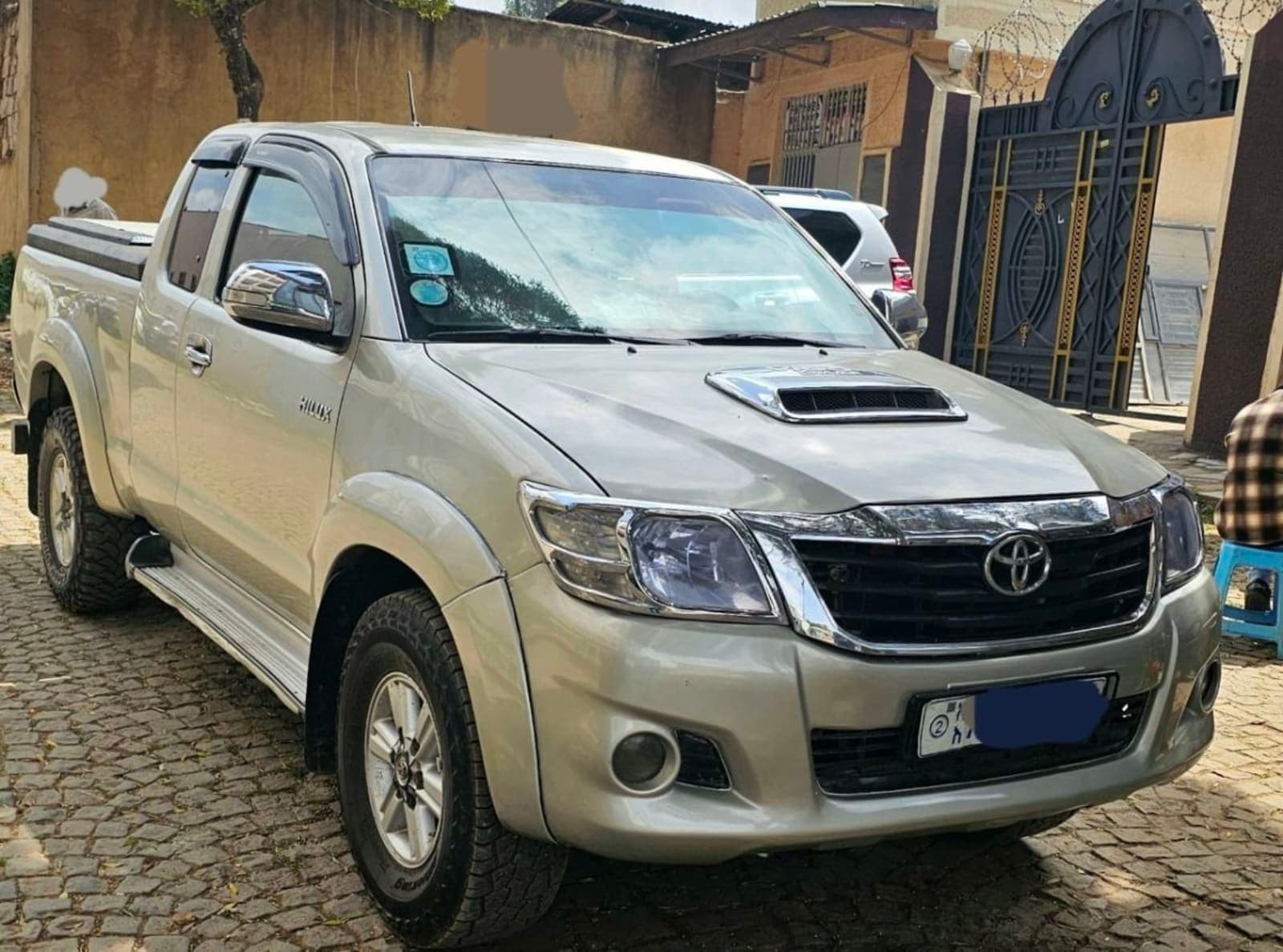 2013 Toyota Hilux Extra Cab — photo 6
