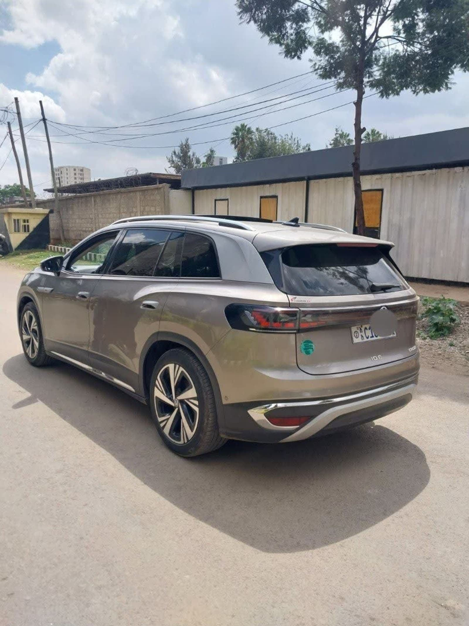 2022 Volkswagen ID.6 Crozz Pro — photo 6