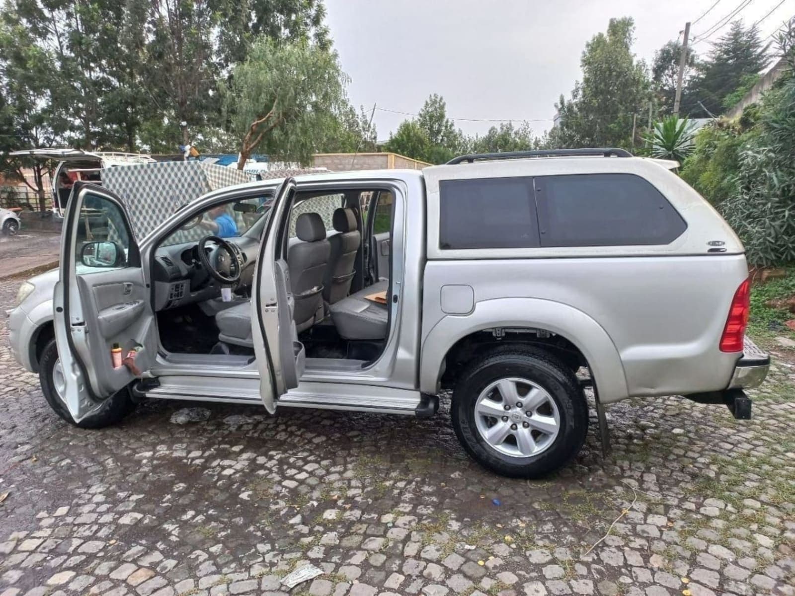 2011 Toyota Hilux Double Cab — photo 4