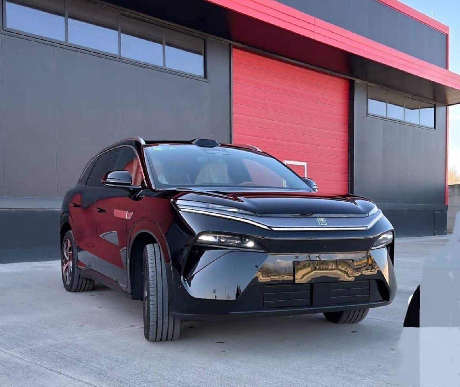 2025 BYD Tang — photo 5