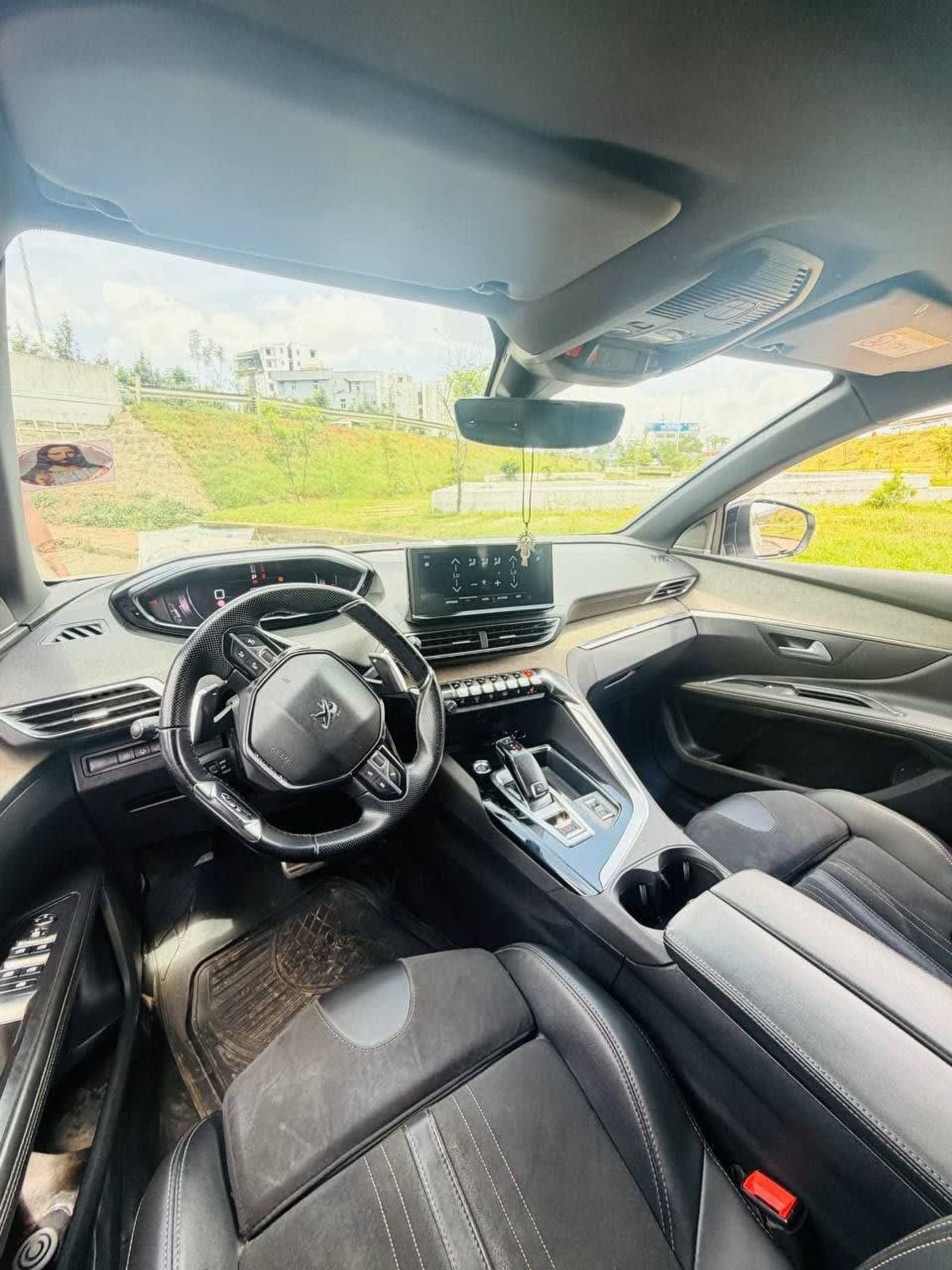 2021 Peugeot 5008 GT — photo 8