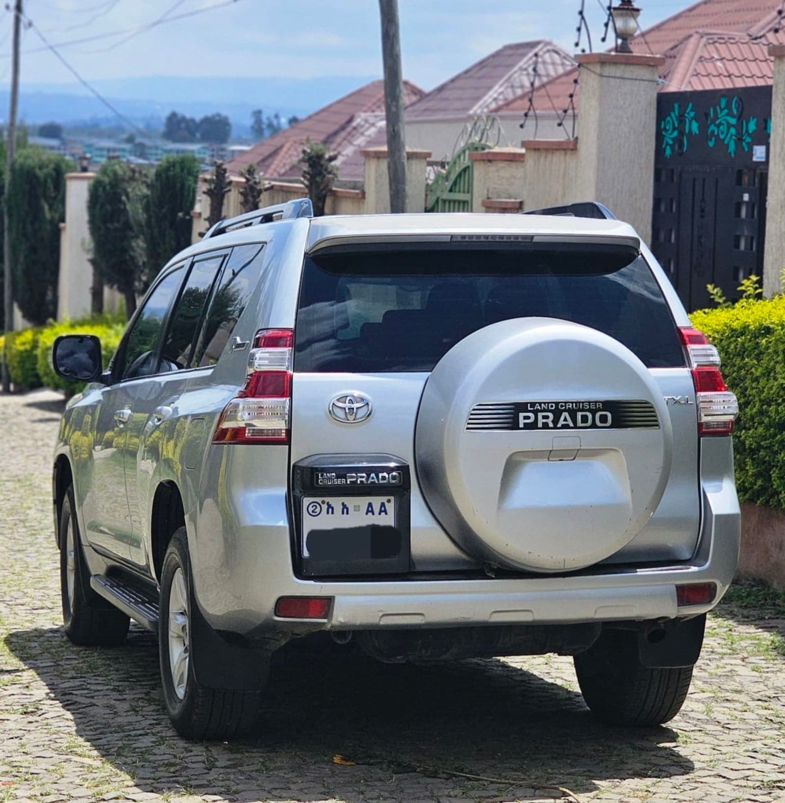 2015 Toyota Land Cruiser Prado — photo 2